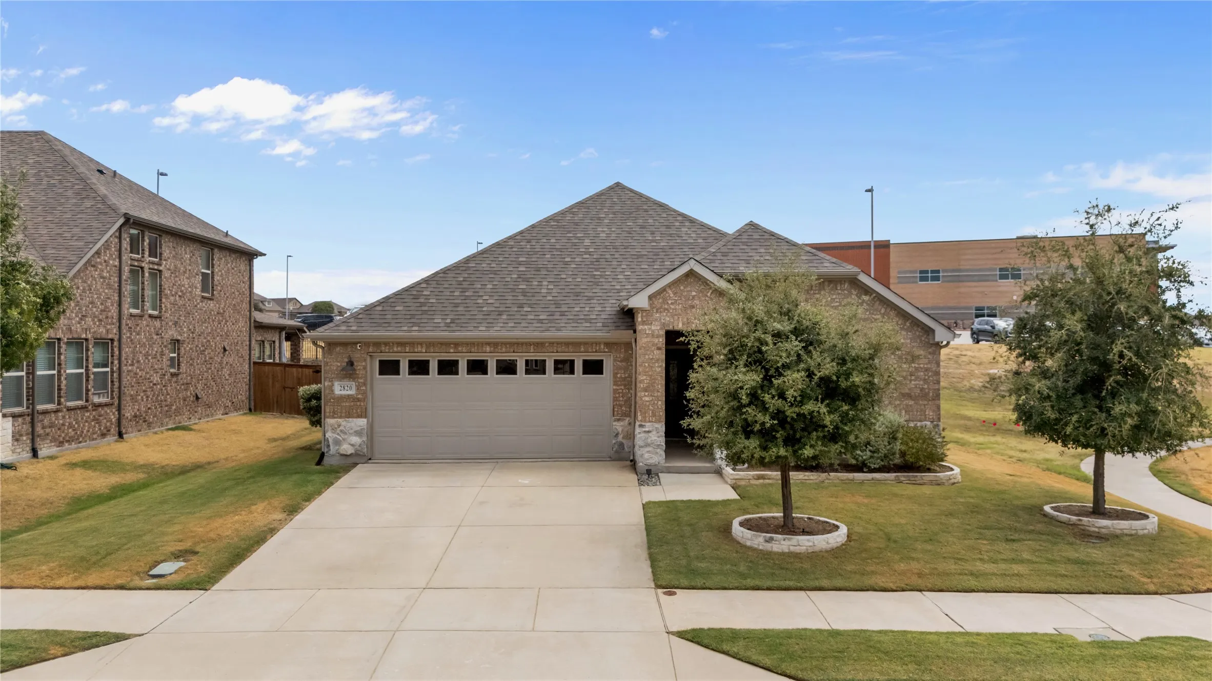 Single Family Residence For Sale in Collin County , 2820 Field Street, Celina, Texas 75009, 4 Bedroom, 3 Bathroom, 2 Garage spaces, 2,072 Sqft, built in 2019, mls#21369160, Real Estate Agent in Celina, Homes For Sale in Collin county, Homes For Sale in Celina, Realtor in Celina Texas, Real Estate Brokerage Independent Realty Texas, Luminita Cordes Realtor