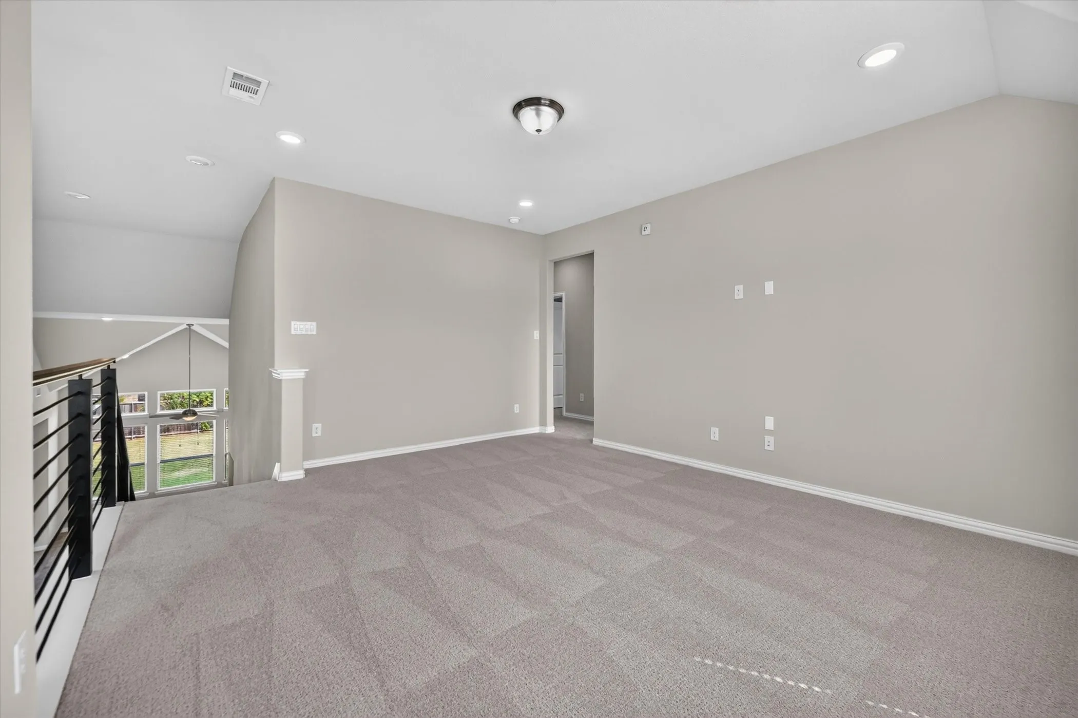 Single Family Residence For Sale in Denton County , 7008 Elk Springs Drive, Argyle, Texas 76226, 5 Bedroom, 4 Bathroom, 2 Garage spaces, 3,049 Sqft, built in 2019, mls#21367918, Real Estate Agent in Argyle, Homes For Sale in Denton county, Homes For Sale in Argyle, Realtor in Argyle Texas, Real Estate Brokerage Independent Realty Texas, Luminita Cordes Realtor