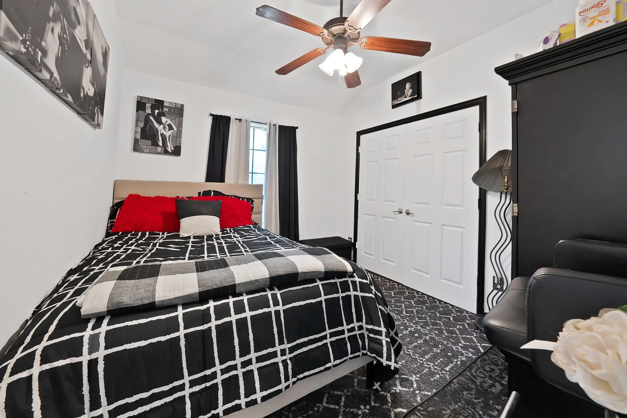 White walls with black trim