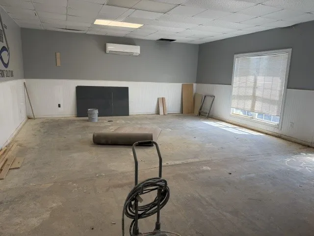 Office For Rent in Hopkins County , 201 Houston Street E STE 6, Sulphur Springs, Texas 75482, 0, 0, Garage spaces, 0 Sqft, built in 1961, mls#21367343, Real Estate Agent in Sulphur Springs, Homes For Rent in Hopkins county, Homes For Rent in Sulphur Springs, Realtor in Sulphur Springs Texas, Real Estate Brokerage Independent Realty Texas, Luminita Cordes Realtor