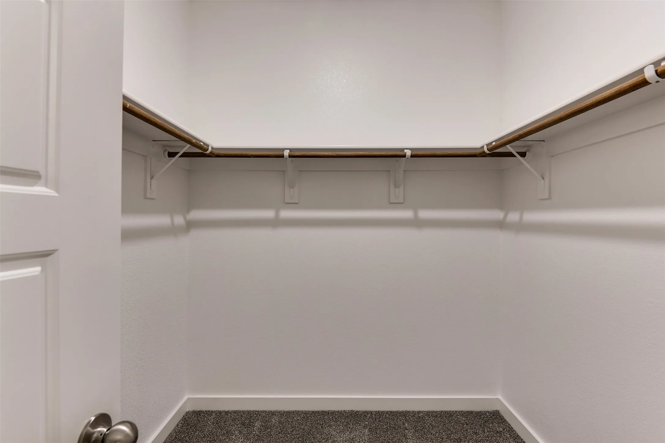 Duplex For Rent in Ellis County , 653 Blackland Drive, Venus, Texas 76084, 3 Bedroom, 2 Bathroom, 2 Garage spaces, 1,301 Sqft, built in 2023, mls#21369332, Real Estate Agent in Venus, Homes For Rent in Ellis county, Homes For Rent in Venus, Realtor in Venus Texas, Real Estate Brokerage Independent Realty Texas, Luminita Cordes Realtor