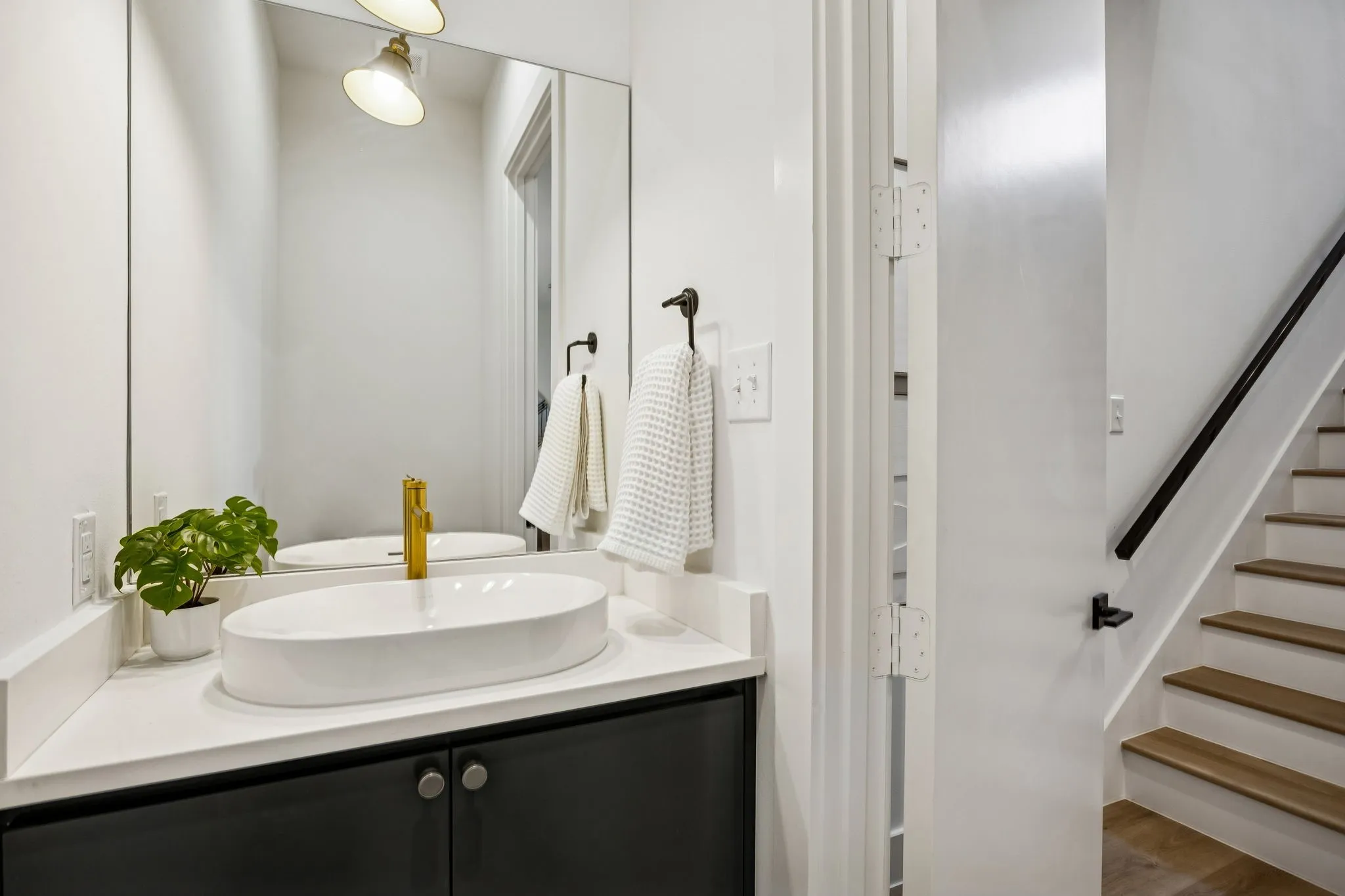 Condominium For Sale in Dallas County , 2147 Mail Avenue 101, Dallas, Texas 75235, 2 Bedroom, 3 Bathroom, 2 Garage spaces, 1,563 Sqft, built in 2026, mls#21368725, Real Estate Agent in Dallas, Homes For Sale in Dallas county, Homes For Sale in Dallas, Realtor in Dallas Texas, Real Estate Brokerage Independent Realty Texas, Luminita Cordes Realtor