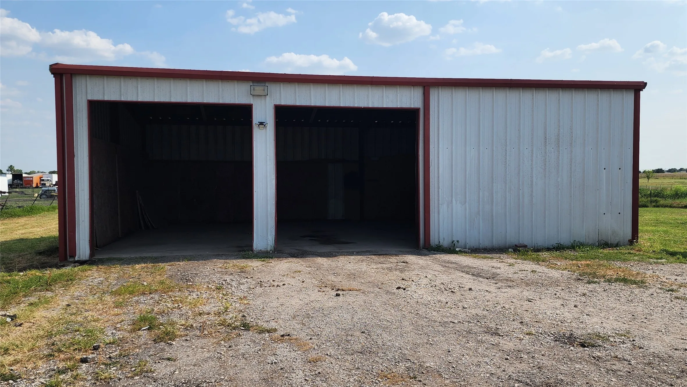 Industrial For Rent in Collin County , 19928-A County Road 590, Nevada, Texas 75173, 0, 0, Garage spaces, 0 Sqft, built in 1999, mls#21369311, Real Estate Agent in Nevada, Homes For Rent in Collin county, Homes For Rent in Nevada, Realtor in Nevada Texas, Real Estate Brokerage Independent Realty Texas, Luminita Cordes Realtor
