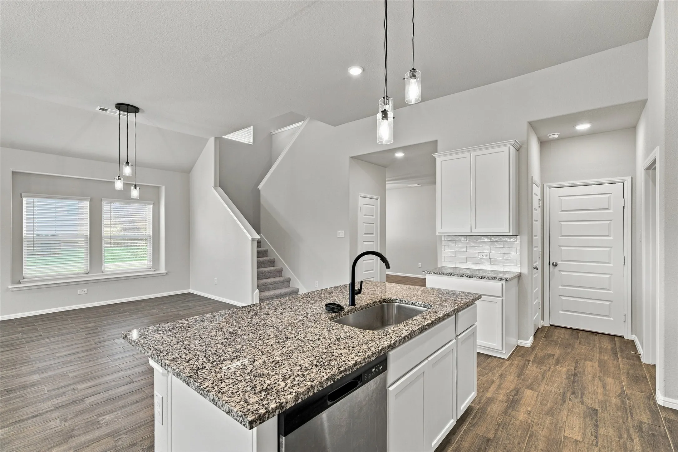 Single Family Residence For Sale in Tarrant County , 1345 Fox Glen Trail, Crowley, Texas 76036, 3 Bedroom, 4 Bathroom, 2 Garage spaces, 2,685 Sqft, built in 2023, mls#21368676, Real Estate Agent in Crowley, Homes For Sale in Tarrant county, Homes For Sale in Crowley, Realtor in Crowley Texas, Real Estate Brokerage Independent Realty Texas, Luminita Cordes Realtor