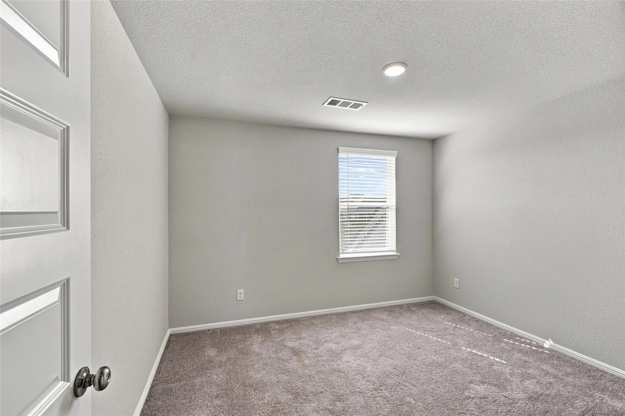Single Family Residence For Sale in Tarrant County , 1345 Fox Glen Trail, Crowley, Texas 76036, 3 Bedroom, 4 Bathroom, 2 Garage spaces, 2,685 Sqft, built in 2023, mls#21368676, Real Estate Agent in Crowley, Homes For Sale in Tarrant county, Homes For Sale in Crowley, Realtor in Crowley Texas, Real Estate Brokerage Independent Realty Texas, Luminita Cordes Realtor