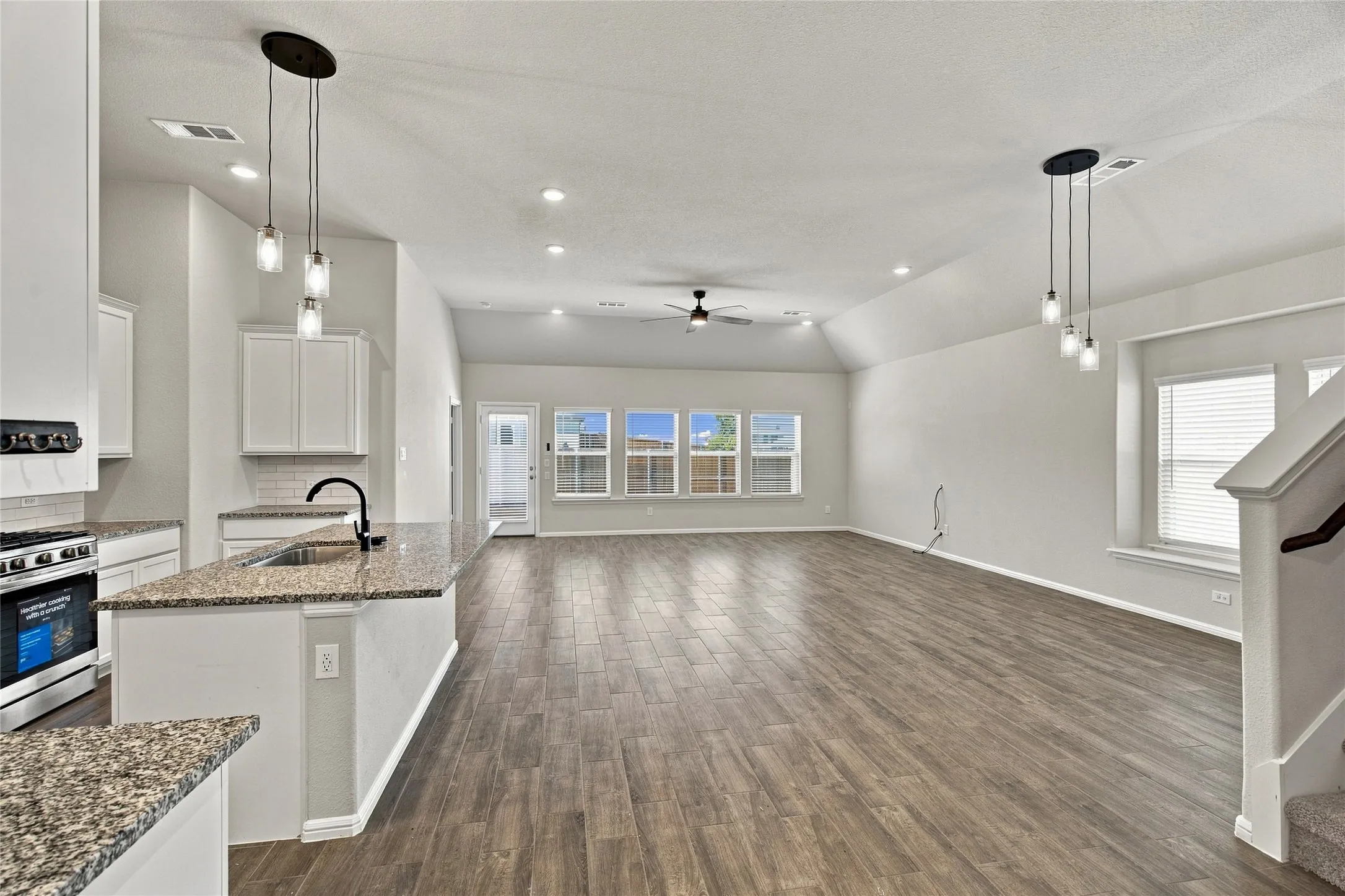 Single Family Residence For Sale in Tarrant County , 1345 Fox Glen Trail, Crowley, Texas 76036, 3 Bedroom, 4 Bathroom, 2 Garage spaces, 2,685 Sqft, built in 2023, mls#21368676, Real Estate Agent in Crowley, Homes For Sale in Tarrant county, Homes For Sale in Crowley, Realtor in Crowley Texas, Real Estate Brokerage Independent Realty Texas, Luminita Cordes Realtor