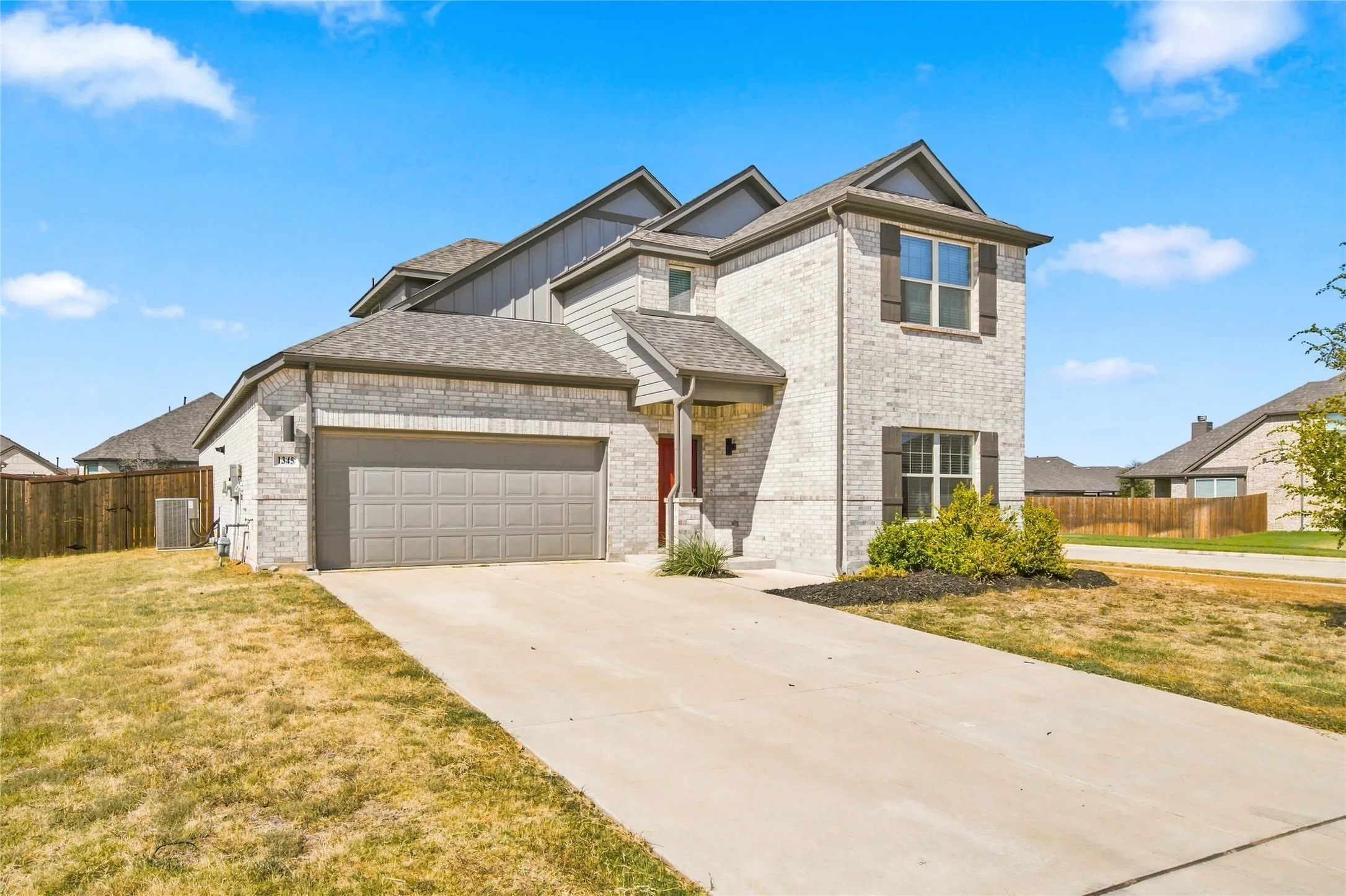 Single Family Residence For Sale in Tarrant County , 1345 Fox Glen Trail, Crowley, Texas 76036, 3 Bedroom, 4 Bathroom, 2 Garage spaces, 2,685 Sqft, built in 2023, mls#21368676, Real Estate Agent in Crowley, Homes For Sale in Tarrant county, Homes For Sale in Crowley, Realtor in Crowley Texas, Real Estate Brokerage Independent Realty Texas, Luminita Cordes Realtor
