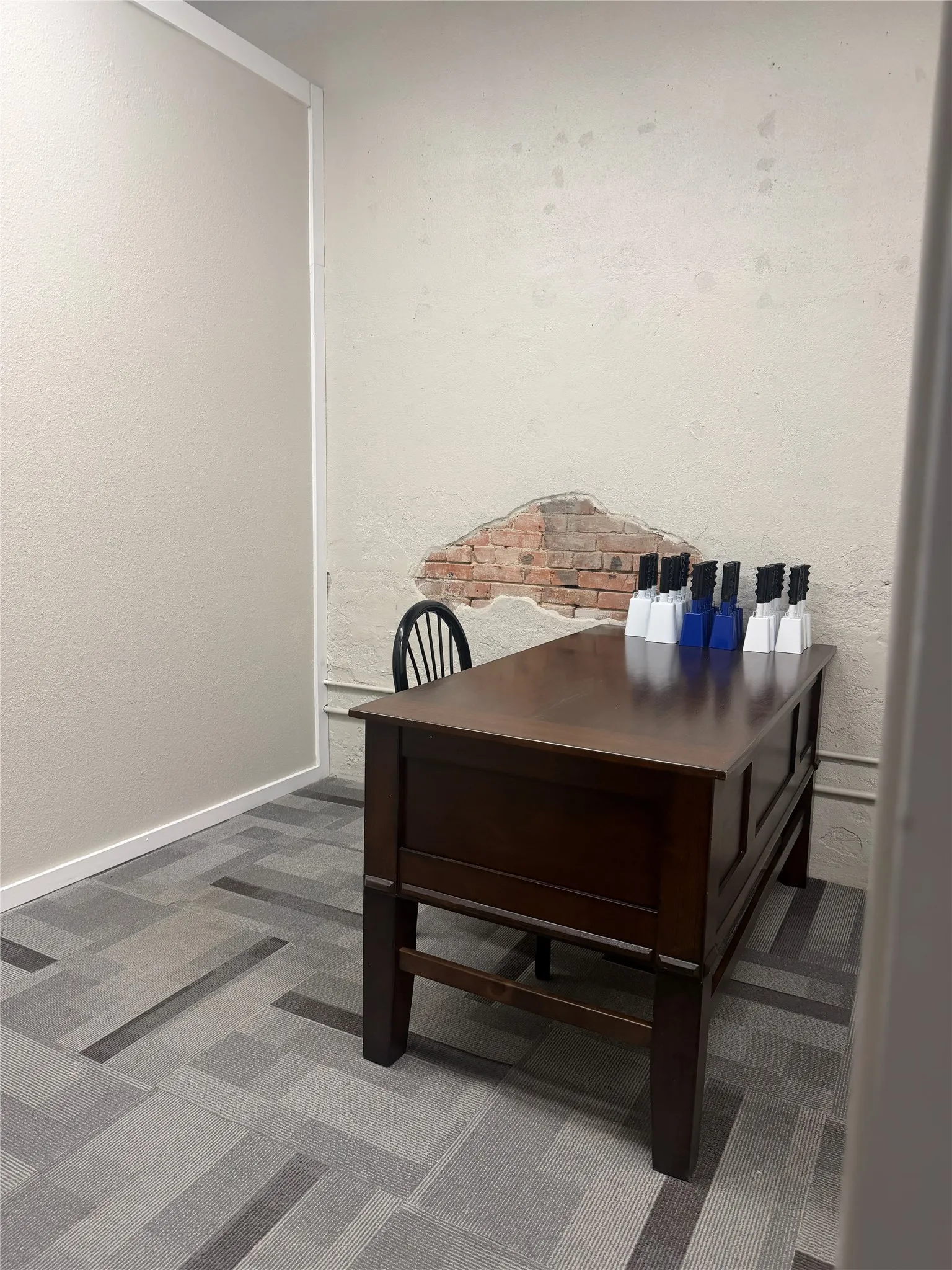 Office For Rent in Van Zandt County , 105 N 4th Street, Wills Point, Texas 75169, 0, 0, Garage spaces, 0 Sqft, built in 1940, mls#21369170, Real Estate Agent in Wills Point, Homes For Rent in Van Zandt county, Homes For Rent in Wills Point, Realtor in Wills Point Texas, Real Estate Brokerage Independent Realty Texas, Luminita Cordes Realtor