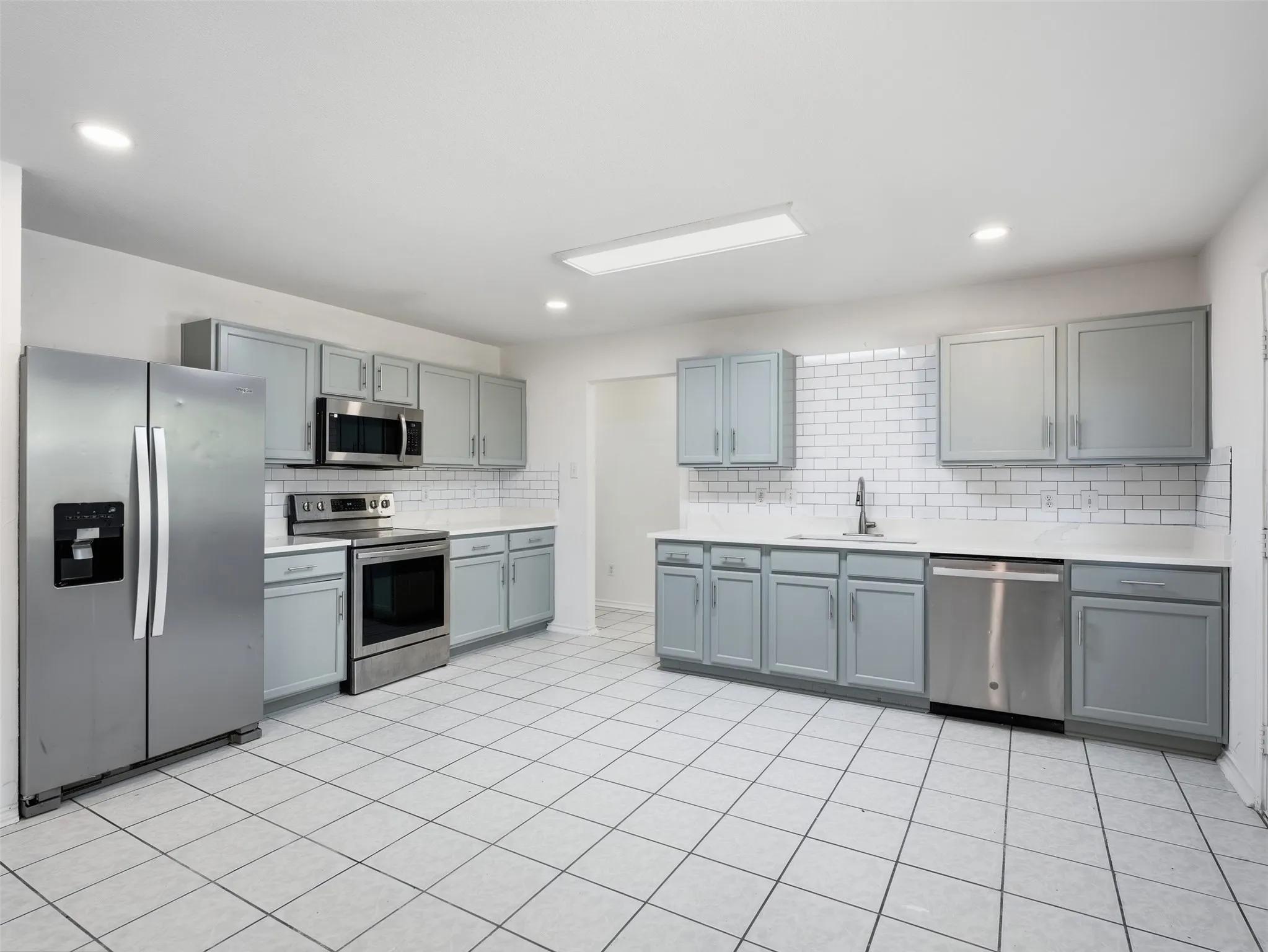 Single Family Residence For Rent in Collin County , 2808 High Pointe Boulevard, Mc Kinney, Texas 75071, 6 Bedroom, 3 Bathroom, 2 Garage spaces, 2,621 Sqft, built in 1999, mls#21369345, Real Estate Agent in Mc Kinney, Homes For Rent in Collin county, Homes For Rent in Mc Kinney, Realtor in Mc Kinney Texas, Real Estate Brokerage Independent Realty Texas, Luminita Cordes Realtor