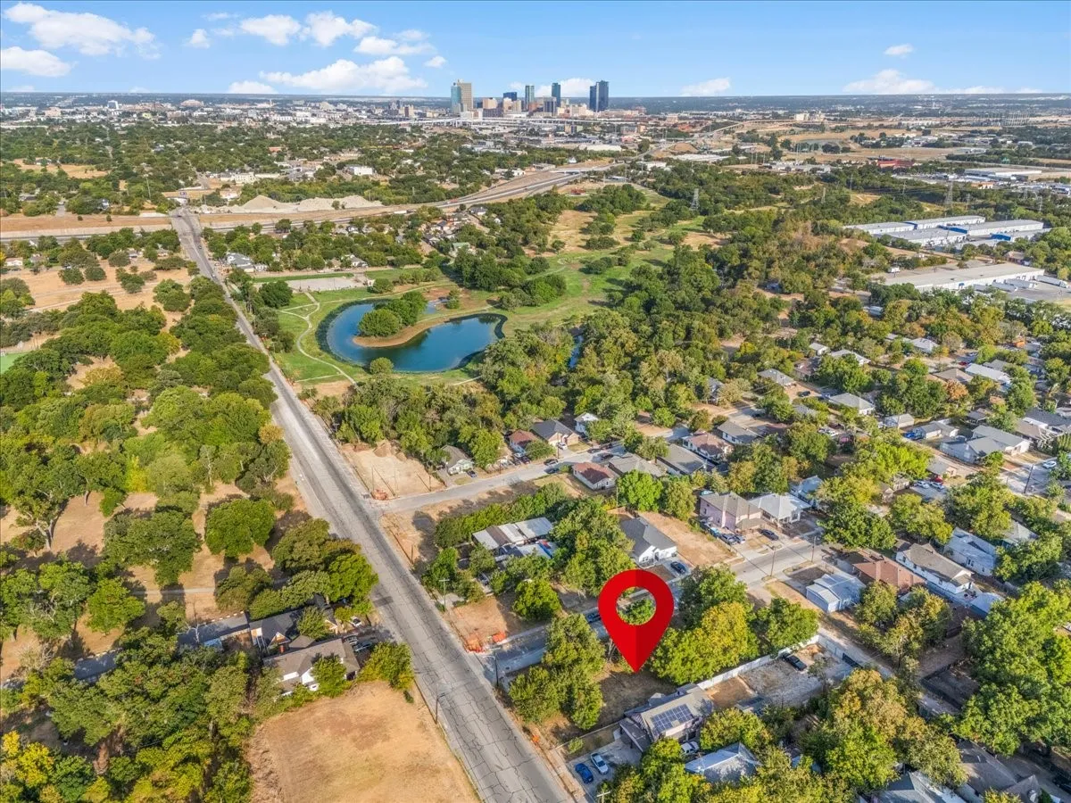Unimproved Land For Sale in Tarrant County , 2501 E Vickery Boulevard, Fort Worth, Texas 76105, 0, 0, Garage spaces, 0 Sqft, built in 0, mls#21369327, Real Estate Agent in Fort Worth, Homes For Sale in Tarrant county, Homes For Sale in Fort Worth, Realtor in Fort Worth Texas, Real Estate Brokerage Independent Realty Texas, Luminita Cordes Realtor