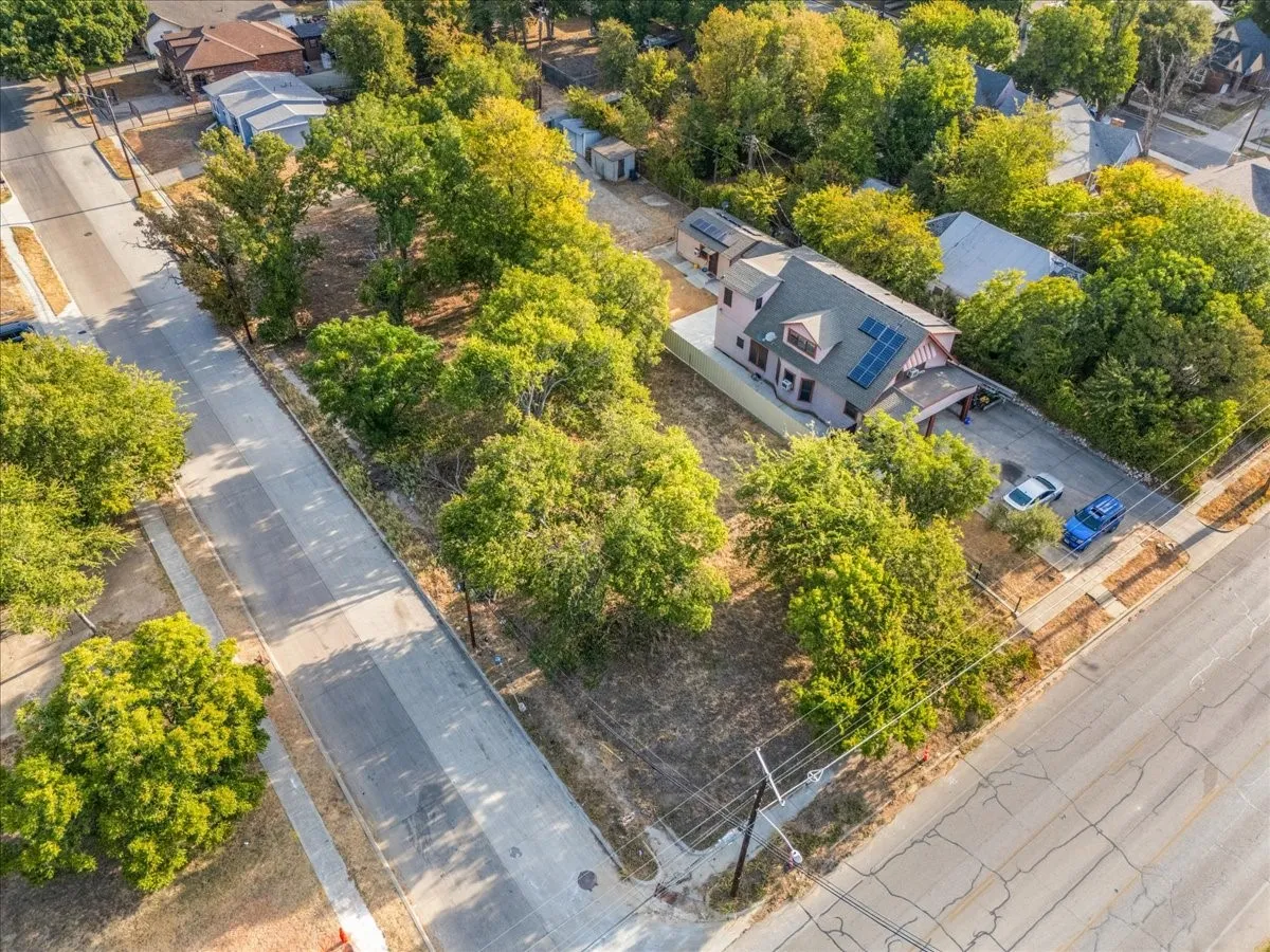 Unimproved Land For Sale in Tarrant County , 2501 E Vickery Boulevard, Fort Worth, Texas 76105, 0, 0, Garage spaces, 0 Sqft, built in 0, mls#21369327, Real Estate Agent in Fort Worth, Homes For Sale in Tarrant county, Homes For Sale in Fort Worth, Realtor in Fort Worth Texas, Real Estate Brokerage Independent Realty Texas, Luminita Cordes Realtor