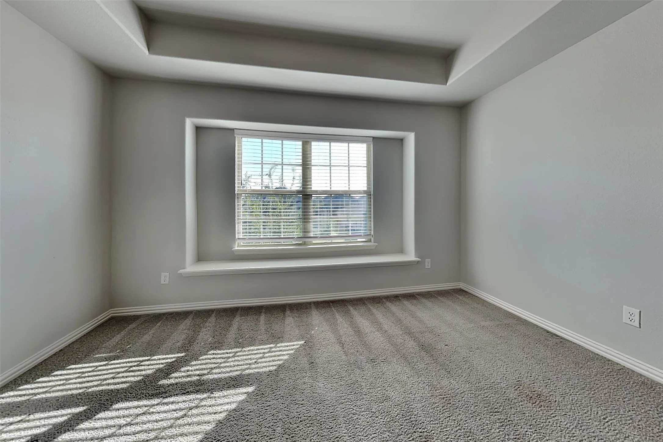 Single Family Residence For Rent in Kaufman County , 273 Cisco Trail, Forney, Texas 75126, 5 Bedroom, 3 Bathroom, 2 Garage spaces, 2,507 Sqft, built in 2021, mls#21369359, Real Estate Agent in Forney, Homes For Rent in Kaufman county, Homes For Rent in Forney, Realtor in Forney Texas, Real Estate Brokerage Independent Realty Texas, Luminita Cordes Realtor