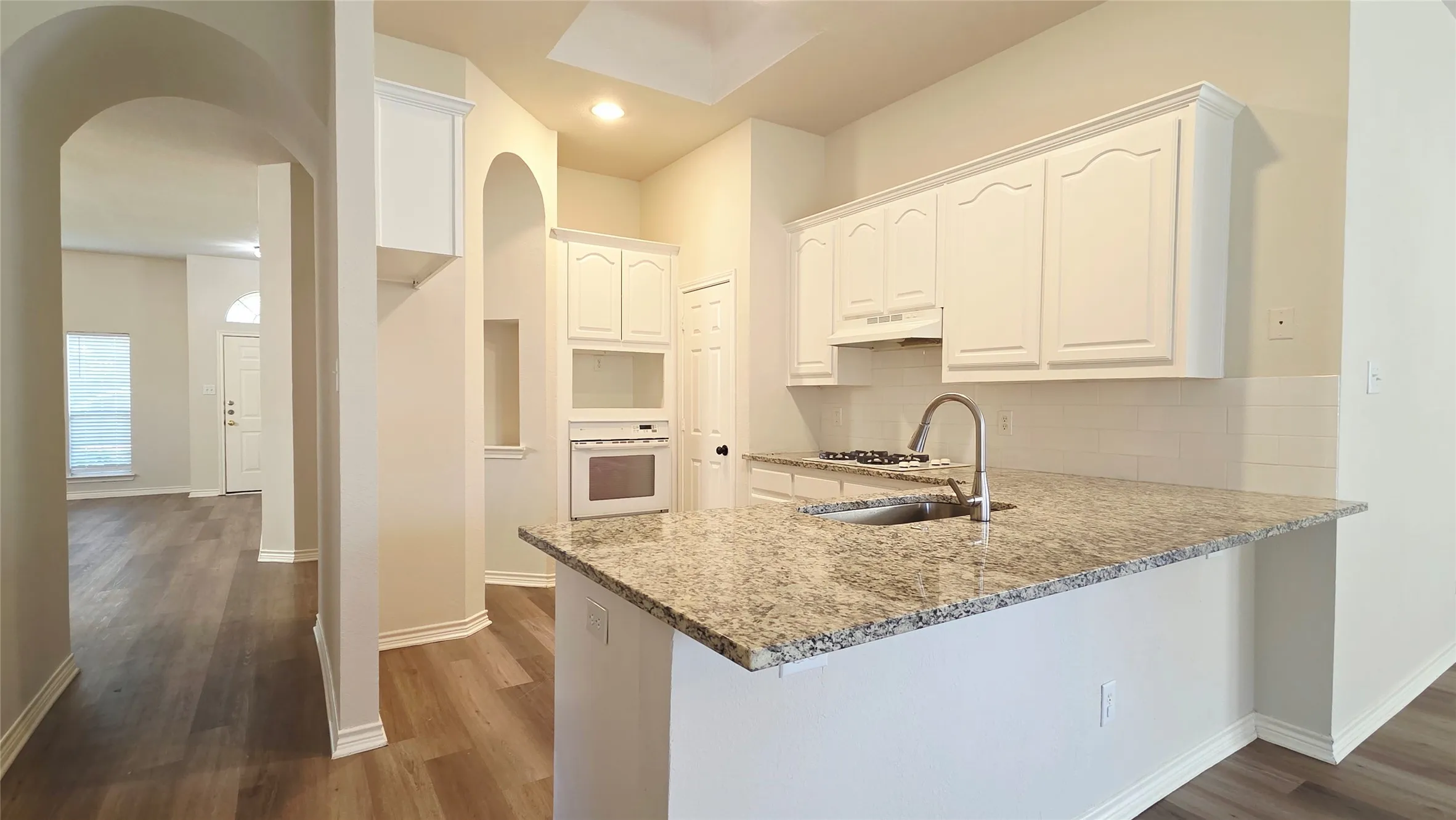 Single Family Residence For Rent in Collin County , 3305 Woodbluff Lane, Mc Kinney, Texas 75071, 3 Bedroom, 2 Bathroom, 2 Garage spaces, 1,834 Sqft, built in 1999, mls#21369351, Real Estate Agent in Mc Kinney, Homes For Rent in Collin county, Homes For Rent in Mc Kinney, Realtor in Mc Kinney Texas, Real Estate Brokerage Independent Realty Texas, Luminita Cordes Realtor