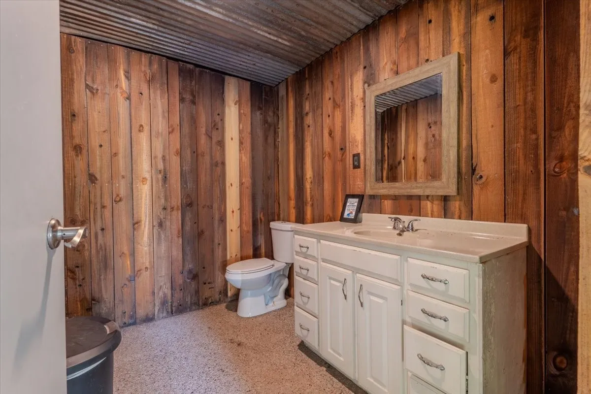 Convenient downstairs bathroom