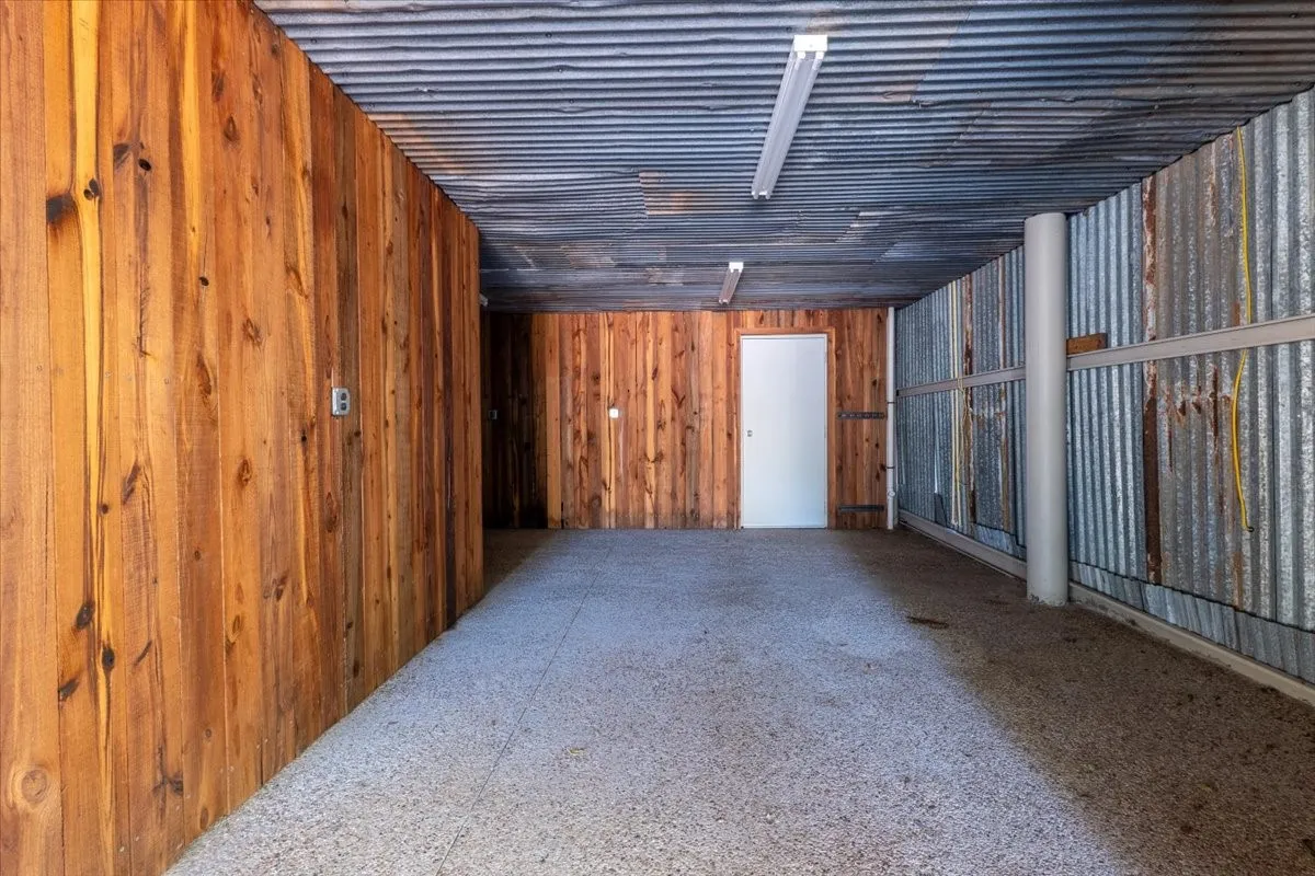 Enclosed garage area