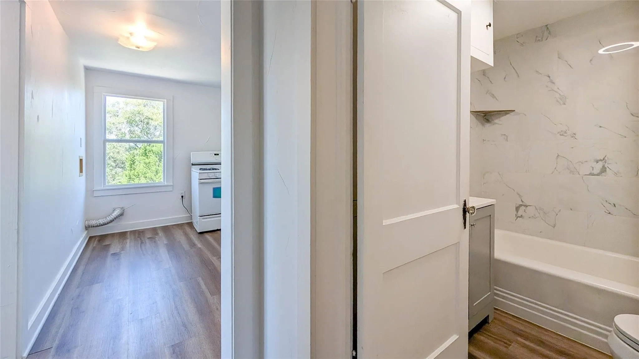 Apartment For Rent in Parker County , 501 E Sixth Street, Weatherford, Texas 76086, 2 Bedroom, 1 Bathroom, Garage spaces, 900 Sqft, built in 1970, mls#21369389, Real Estate Agent in Weatherford, Homes For Rent in Parker county, Homes For Rent in Weatherford, Realtor in Weatherford Texas, Real Estate Brokerage Independent Realty Texas, Luminita Cordes Realtor