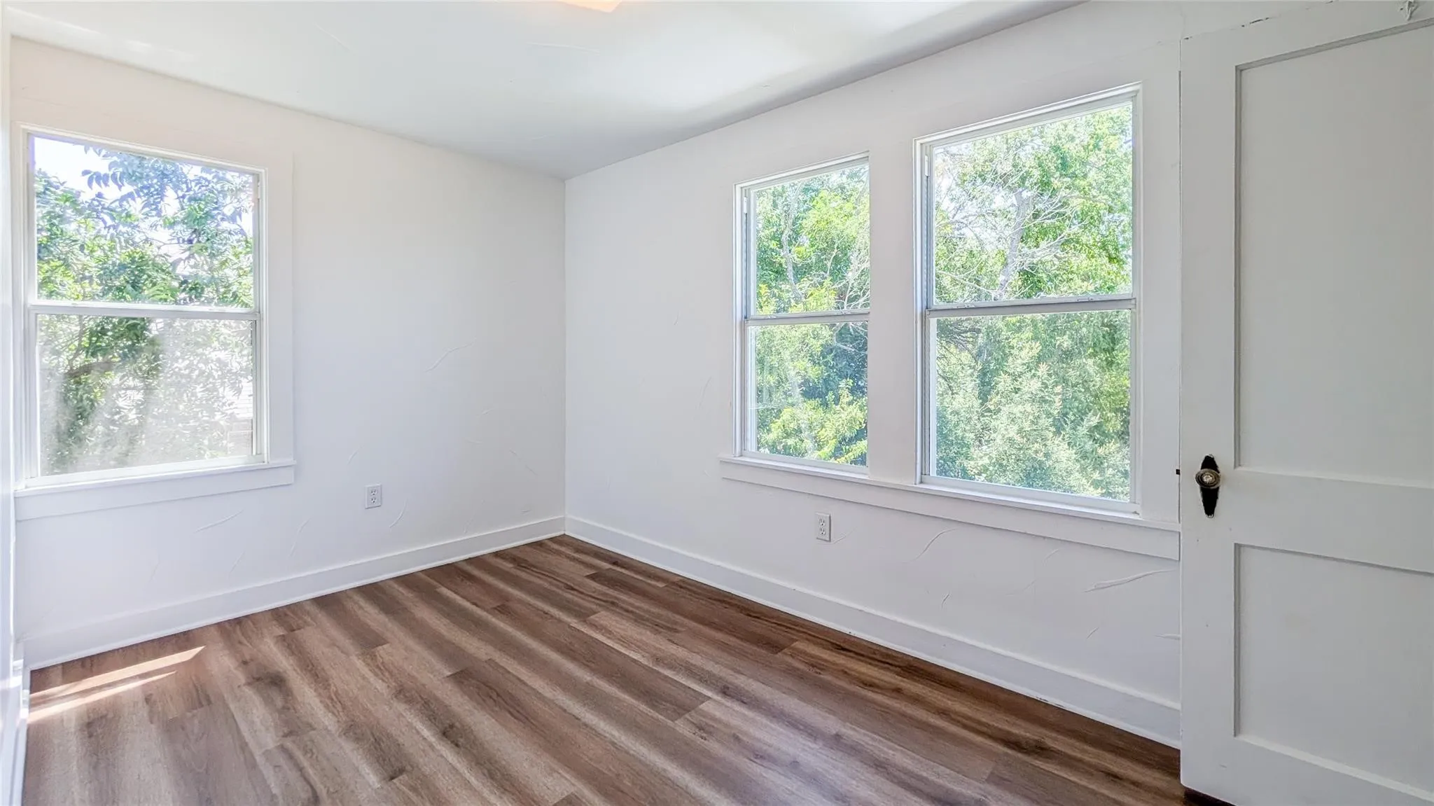 Apartment For Rent in Parker County , 501 E Sixth Street, Weatherford, Texas 76086, 2 Bedroom, 1 Bathroom, Garage spaces, 900 Sqft, built in 1970, mls#21369389, Real Estate Agent in Weatherford, Homes For Rent in Parker county, Homes For Rent in Weatherford, Realtor in Weatherford Texas, Real Estate Brokerage Independent Realty Texas, Luminita Cordes Realtor