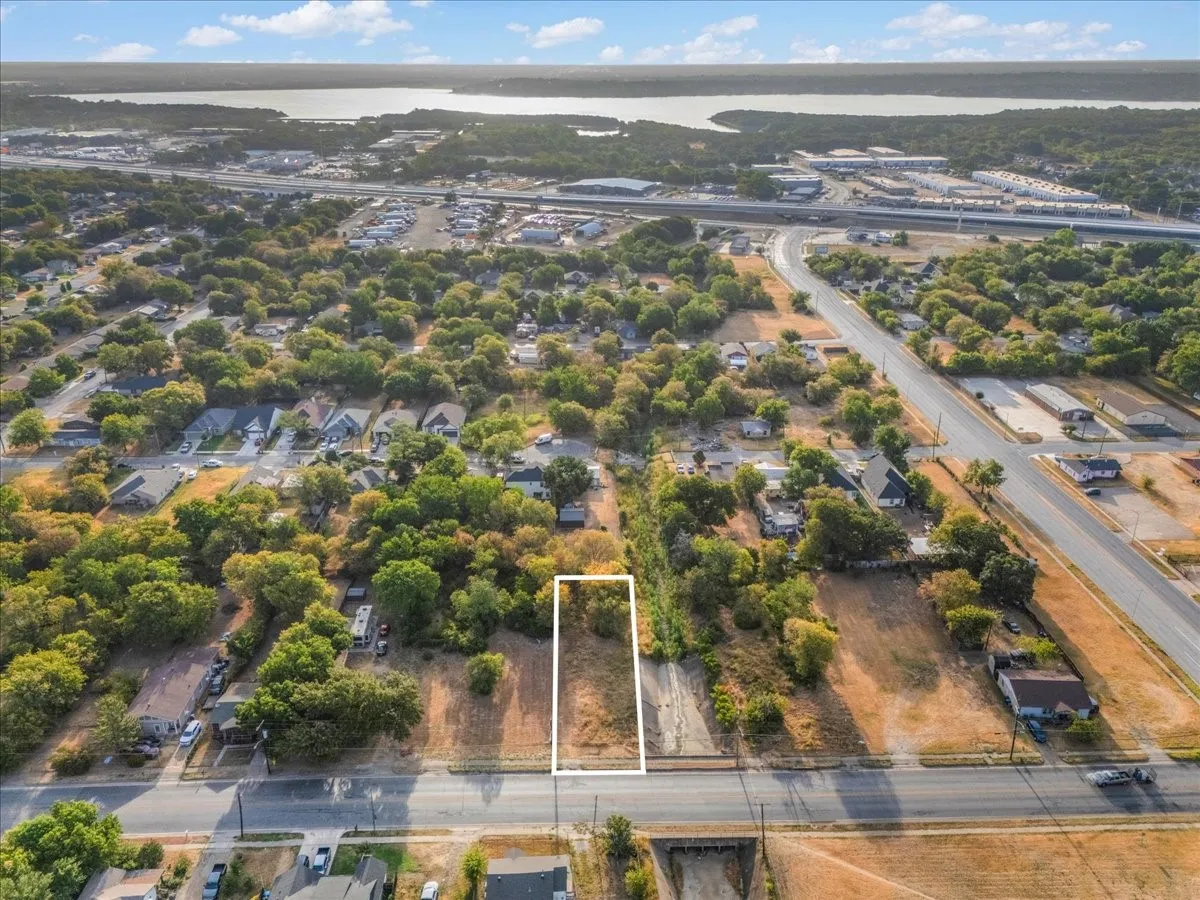 Unimproved Land For Sale in Tarrant County , 3725 Stalcup Road, Fort Worth, Texas 76119, 0, 0, Garage spaces, 0 Sqft, built in 0, mls#21369381, Real Estate Agent in Fort Worth, Homes For Sale in Tarrant county, Homes For Sale in Fort Worth, Realtor in Fort Worth Texas, Real Estate Brokerage Independent Realty Texas, Luminita Cordes Realtor