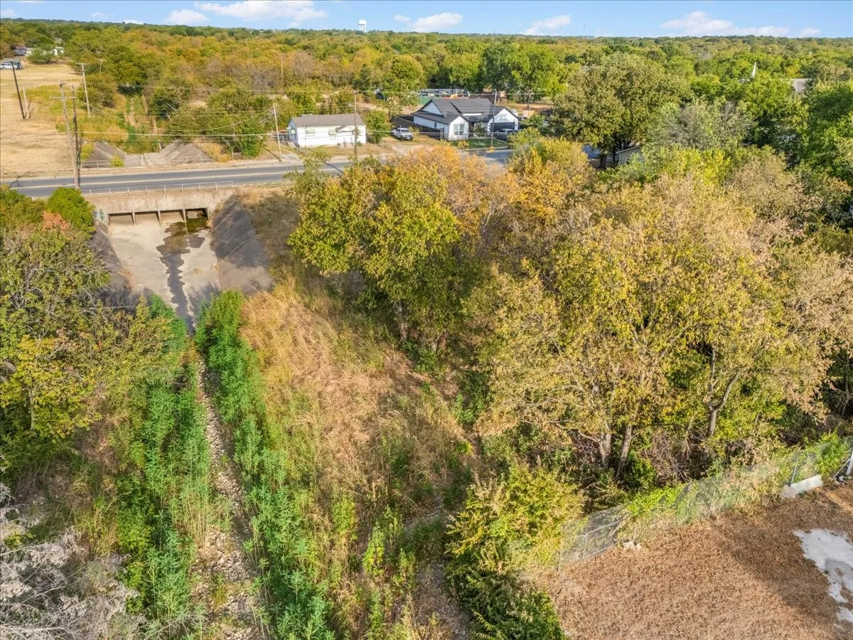 Unimproved Land For Sale in Tarrant County , 3725 Stalcup Road, Fort Worth, Texas 76119, 0, 0, Garage spaces, 0 Sqft, built in 0, mls#21369381, Real Estate Agent in Fort Worth, Homes For Sale in Tarrant county, Homes For Sale in Fort Worth, Realtor in Fort Worth Texas, Real Estate Brokerage Independent Realty Texas, Luminita Cordes Realtor