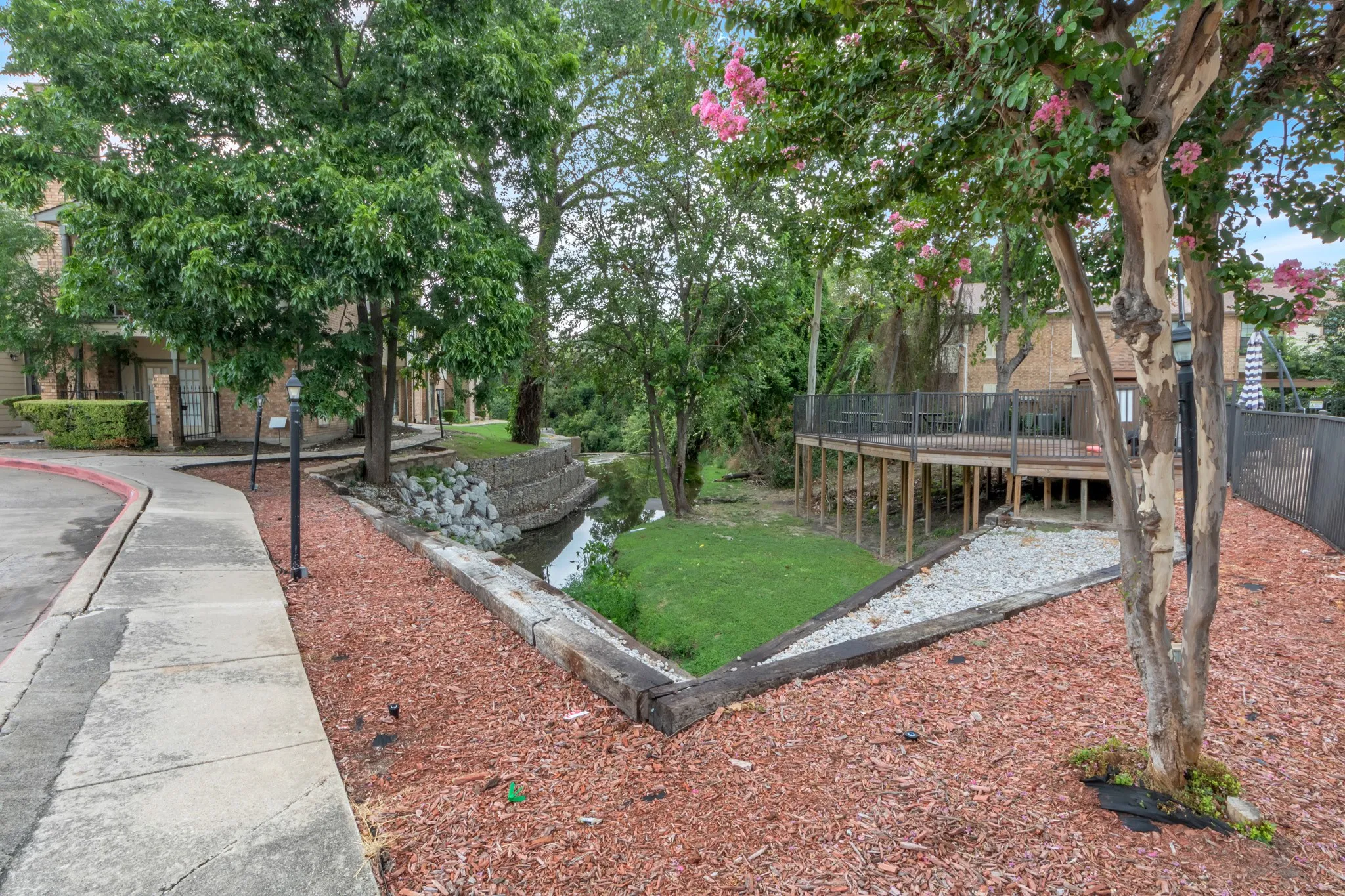 Condominium For Sale in Dallas County , 11655 Audelia Road 601, Dallas, Texas 75243, 2 Bedroom, 2 Bathroom, Garage spaces, 999 Sqft, built in 1982, mls#21367482, Real Estate Agent in Dallas, Homes For Sale in Dallas county, Homes For Sale in Dallas, Realtor in Dallas Texas, Real Estate Brokerage Independent Realty Texas, Luminita Cordes Realtor