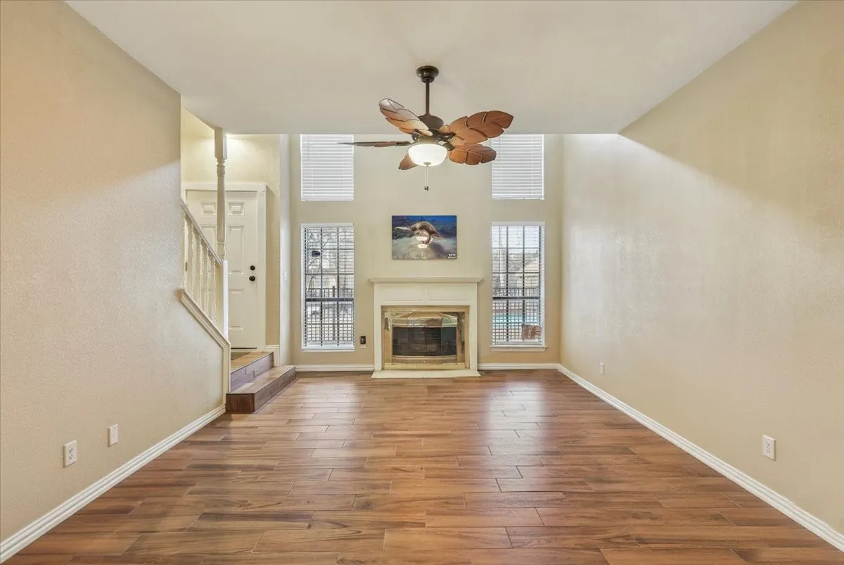 Condominium For Sale in Dallas County , 11655 Audelia Road 601, Dallas, Texas 75243, 2 Bedroom, 2 Bathroom, Garage spaces, 999 Sqft, built in 1982, mls#21367482, Real Estate Agent in Dallas, Homes For Sale in Dallas county, Homes For Sale in Dallas, Realtor in Dallas Texas, Real Estate Brokerage Independent Realty Texas, Luminita Cordes Realtor