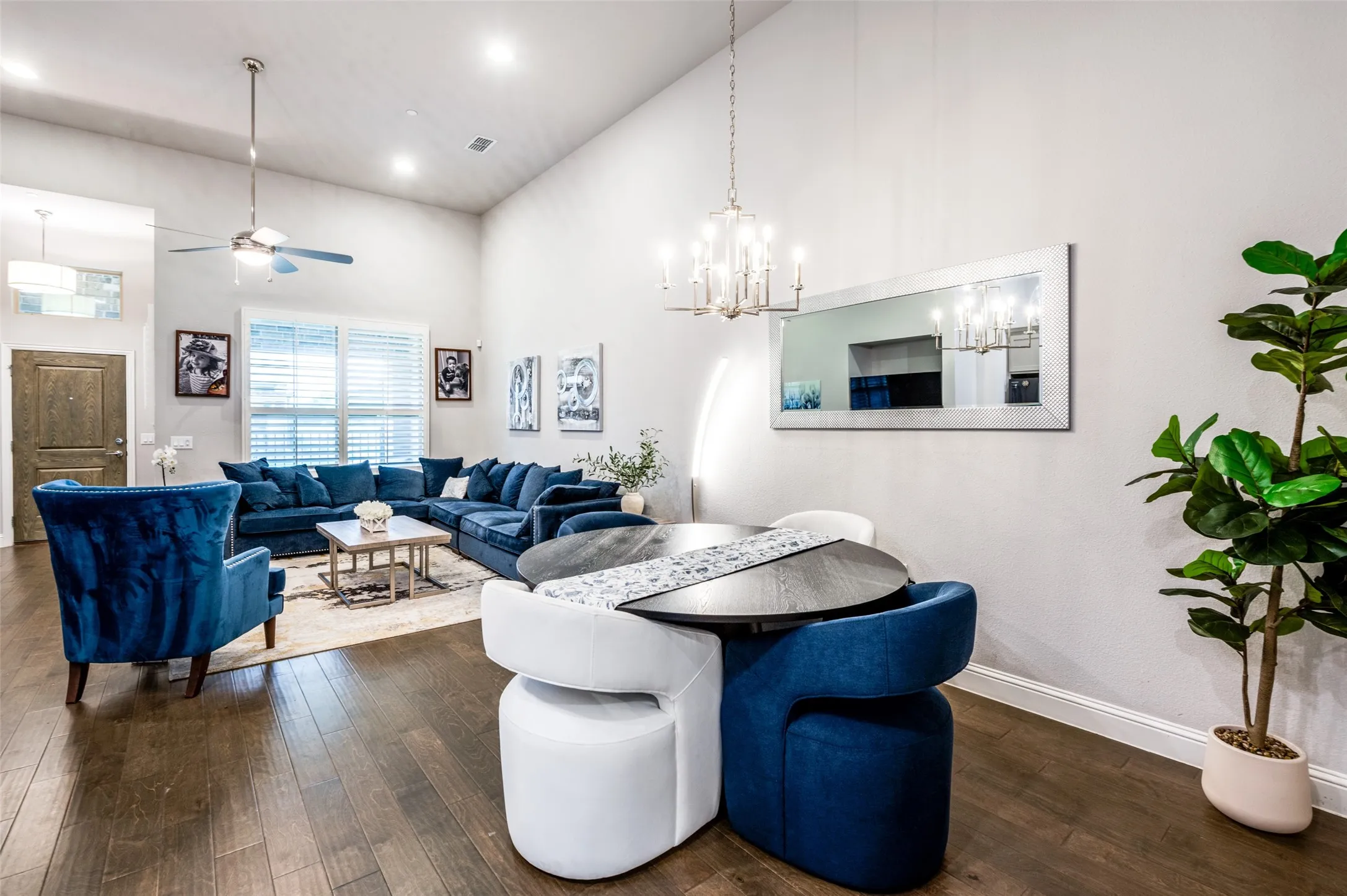 Single Family Residence For Sale in Denton County , 1130 Foxglove Lane, Prosper, Texas 75078, 2 Bedroom, 2 Bathroom, 2 Garage spaces, 1,301 Sqft, built in 2019, mls#21369414, Real Estate Agent in Prosper, Homes For Sale in Denton county, Homes For Sale in Prosper, Realtor in Prosper Texas, Real Estate Brokerage Independent Realty Texas, Luminita Cordes Realtor