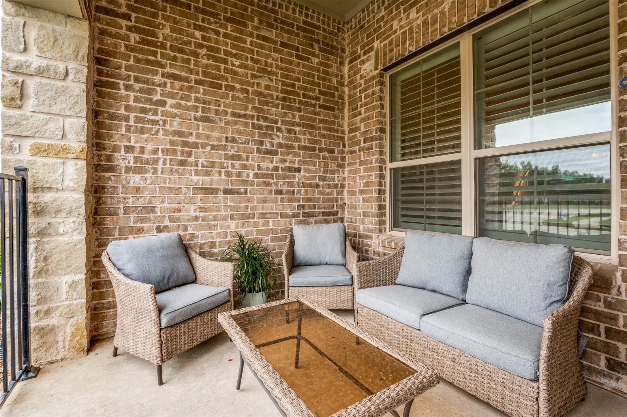 Single Family Residence For Sale in Denton County , 1130 Foxglove Lane, Prosper, Texas 75078, 2 Bedroom, 2 Bathroom, 2 Garage spaces, 1,301 Sqft, built in 2019, mls#21369414, Real Estate Agent in Prosper, Homes For Sale in Denton county, Homes For Sale in Prosper, Realtor in Prosper Texas, Real Estate Brokerage Independent Realty Texas, Luminita Cordes Realtor