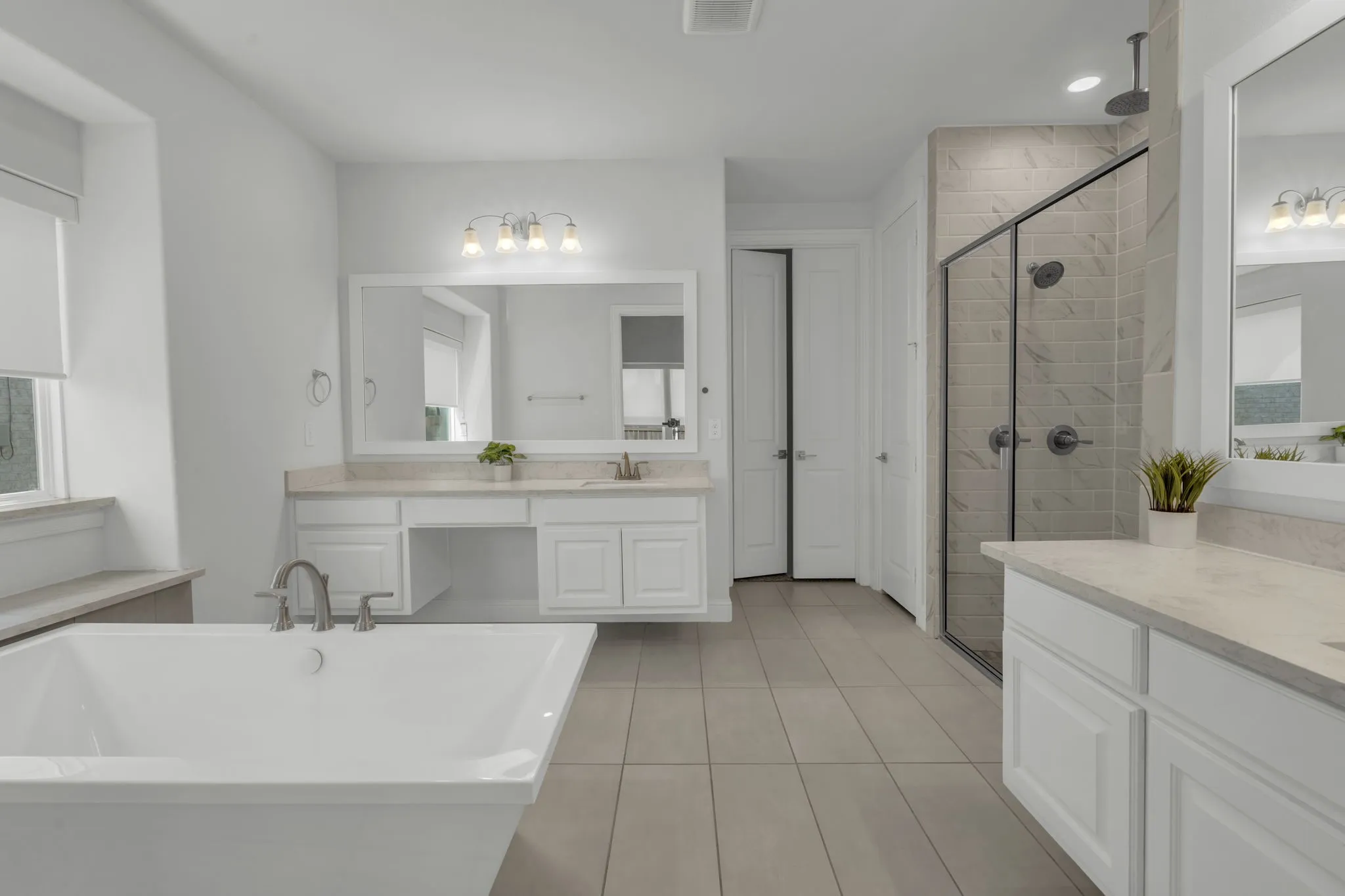Single Family Residence For Sale in Tarrant County , 7548 Ridge Lane, Grand Prairie, Texas 75054, 5 Bedroom, 5 Bathroom, 2 Garage spaces, 3,786 Sqft, built in 2022, mls#21369415, Real Estate Agent in Grand Prairie, Homes For Sale in Tarrant county, Homes For Sale in Grand Prairie, Realtor in Grand Prairie Texas, Real Estate Brokerage Independent Realty Texas, Luminita Cordes Realtor
