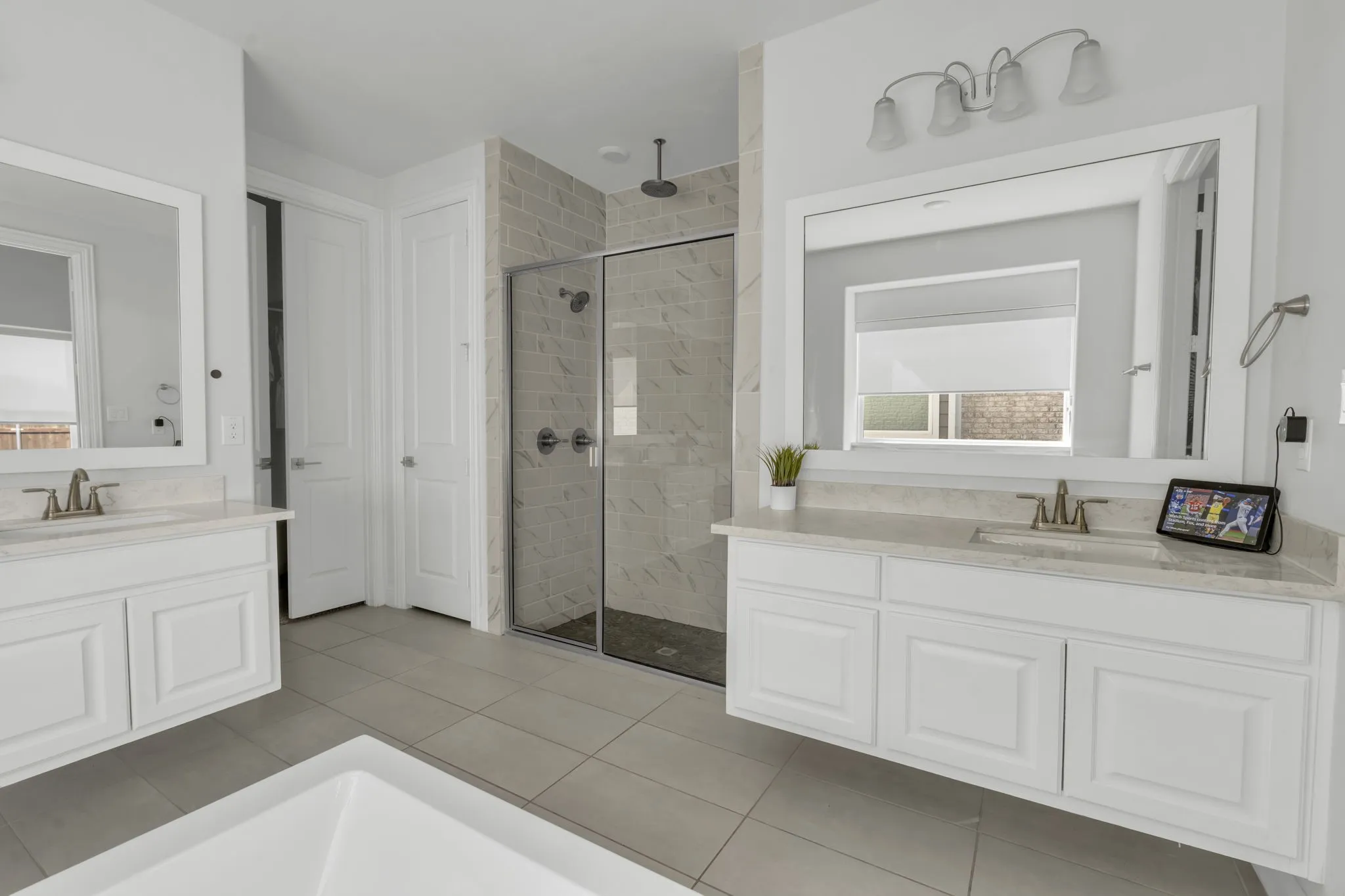 Single Family Residence For Sale in Tarrant County , 7548 Ridge Lane, Grand Prairie, Texas 75054, 5 Bedroom, 5 Bathroom, 2 Garage spaces, 3,786 Sqft, built in 2022, mls#21369415, Real Estate Agent in Grand Prairie, Homes For Sale in Tarrant county, Homes For Sale in Grand Prairie, Realtor in Grand Prairie Texas, Real Estate Brokerage Independent Realty Texas, Luminita Cordes Realtor