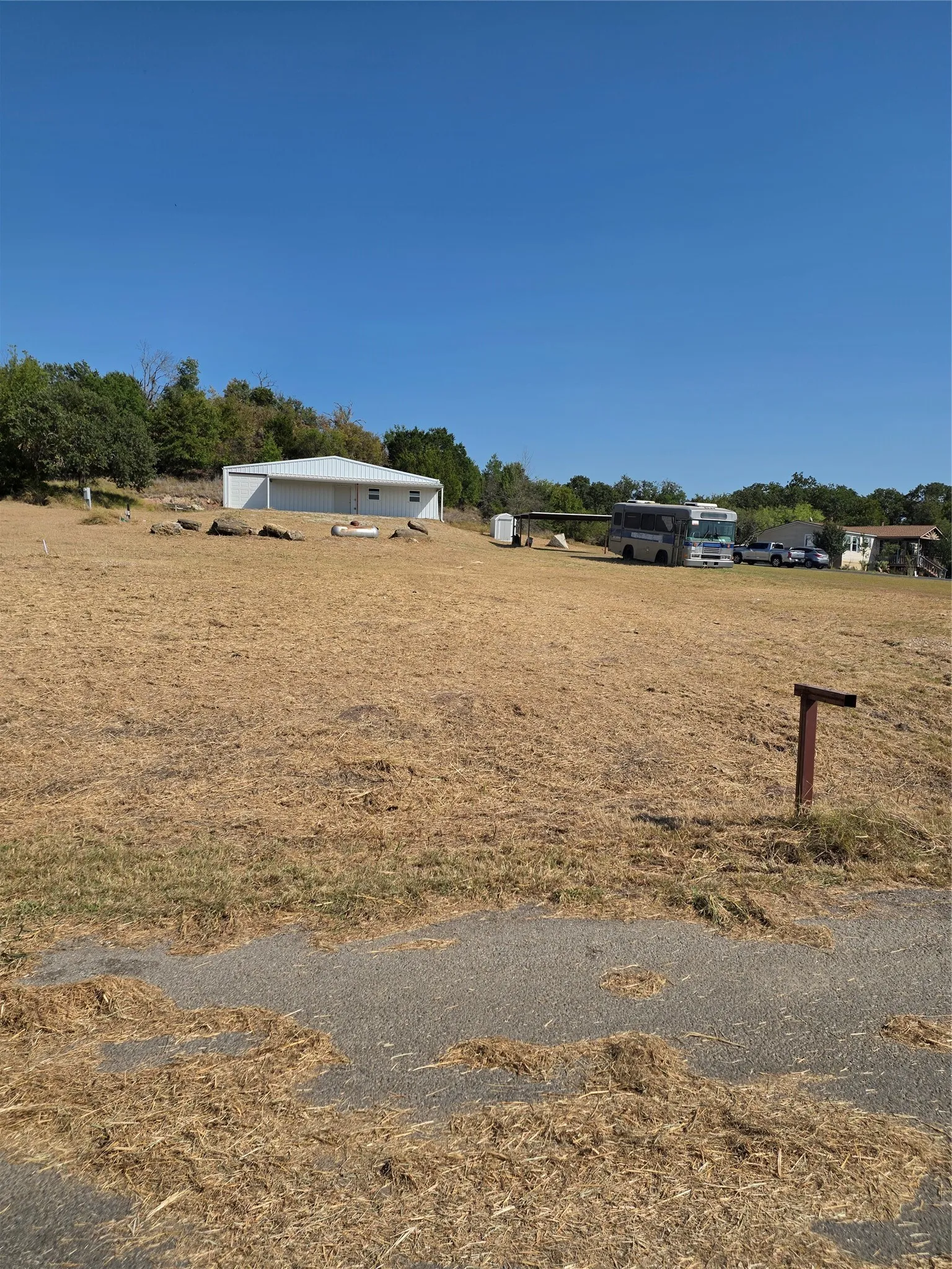 Single Family Residence For Sale in Parker County , 243 Blue Sky Lane, Springtown, Texas 76082, 0, 1 Bathroom, 2 Garage spaces, 1,200 Sqft, built in 2023, mls#21368420, Real Estate Agent in Springtown, Homes For Sale in Parker county, Homes For Sale in Springtown, Realtor in Springtown Texas, Real Estate Brokerage Independent Realty Texas, Luminita Cordes Realtor