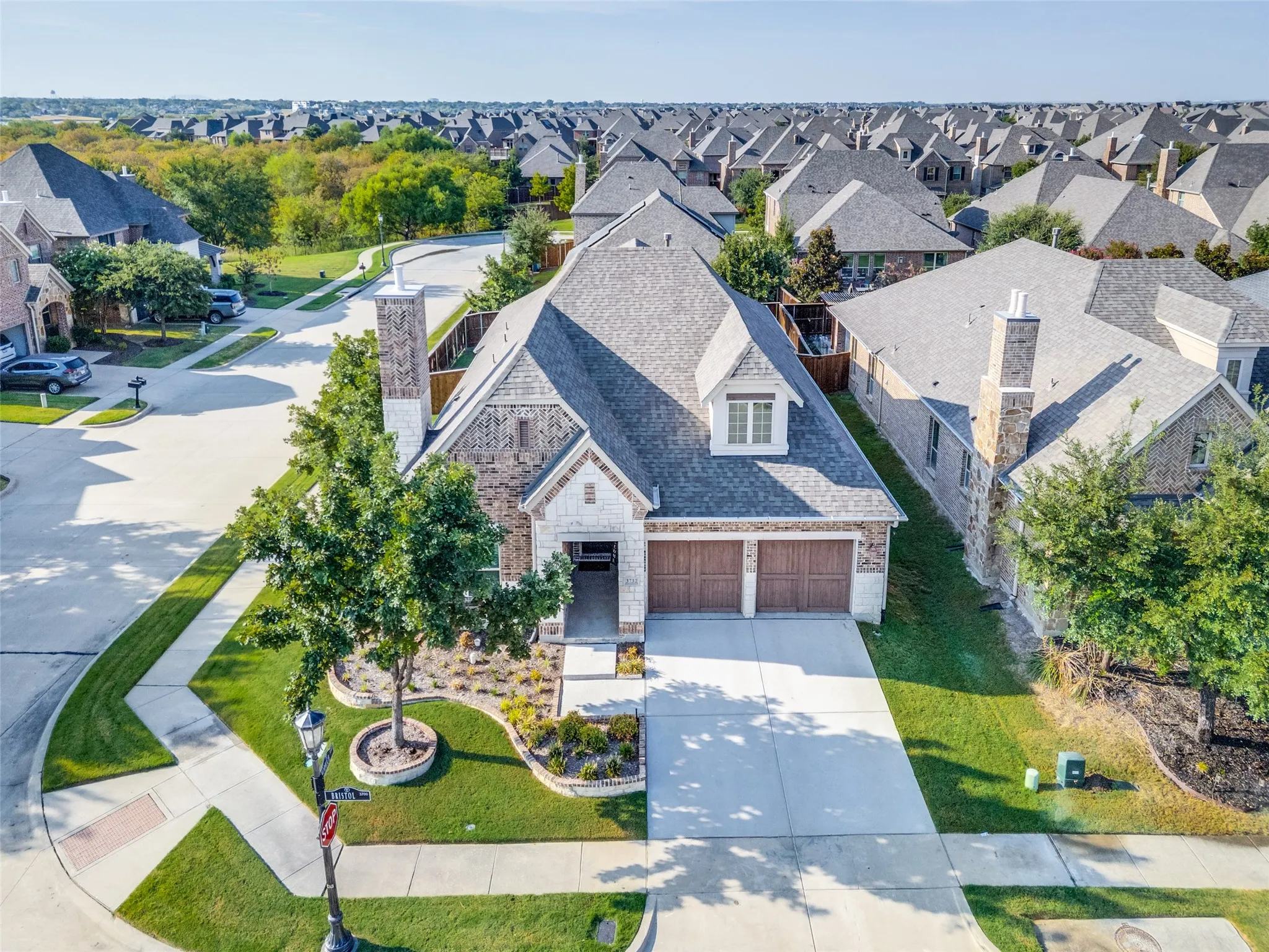 Single Family Residence For Sale in Denton County , 3732 Bristol, The Colony, Texas 75056, 3 Bedroom, 2 Bathroom, 3 Garage spaces, 2,339 Sqft, built in 2017, mls#21368013, Real Estate Agent in The Colony, Homes For Sale in Denton county, Homes For Sale in The Colony, Realtor in The Colony Texas, Real Estate Brokerage Independent Realty Texas, Luminita Cordes Realtor