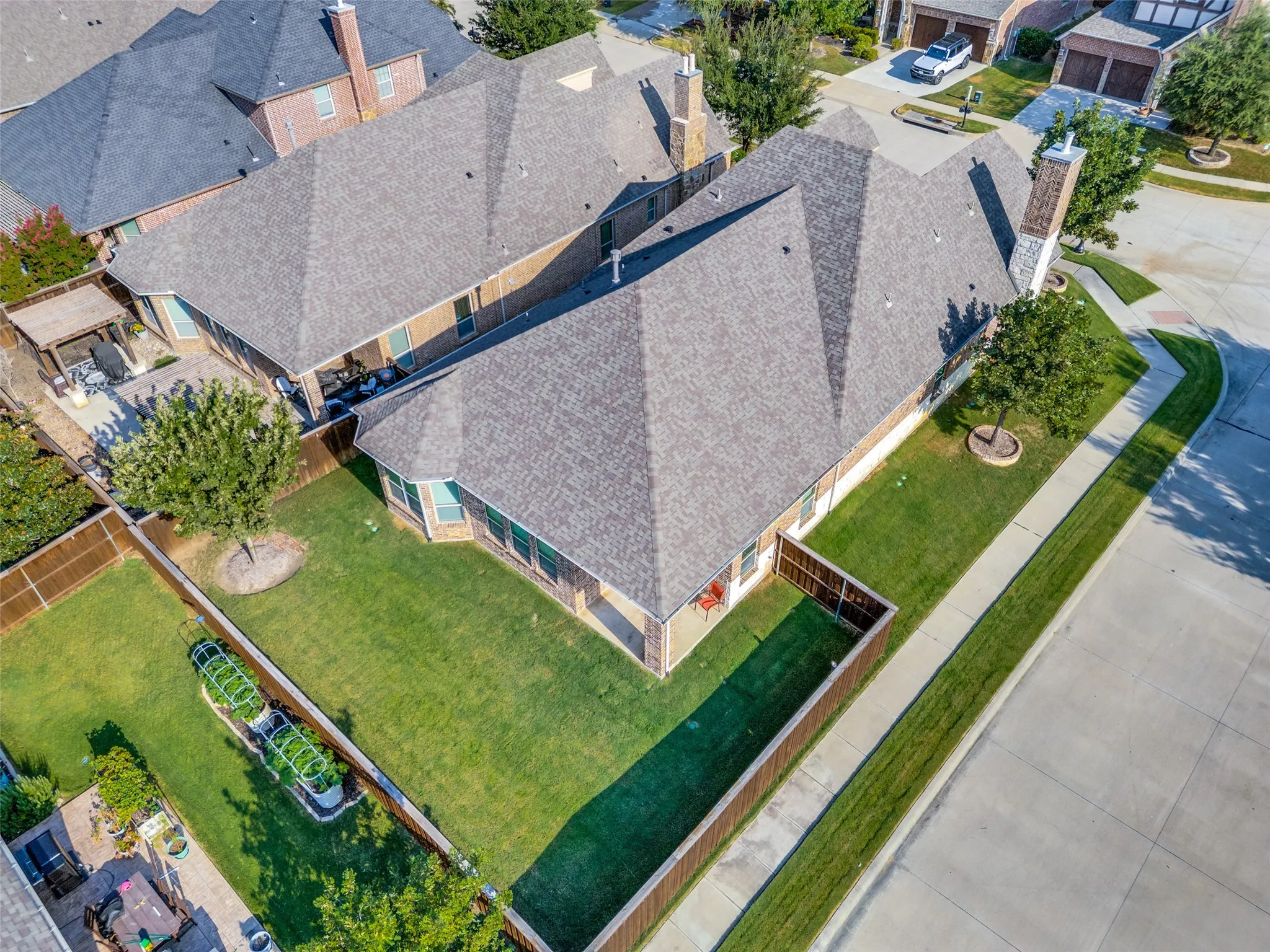Single Family Residence For Sale in Denton County , 3732 Bristol, The Colony, Texas 75056, 3 Bedroom, 2 Bathroom, 3 Garage spaces, 2,339 Sqft, built in 2017, mls#21368013, Real Estate Agent in The Colony, Homes For Sale in Denton county, Homes For Sale in The Colony, Realtor in The Colony Texas, Real Estate Brokerage Independent Realty Texas, Luminita Cordes Realtor