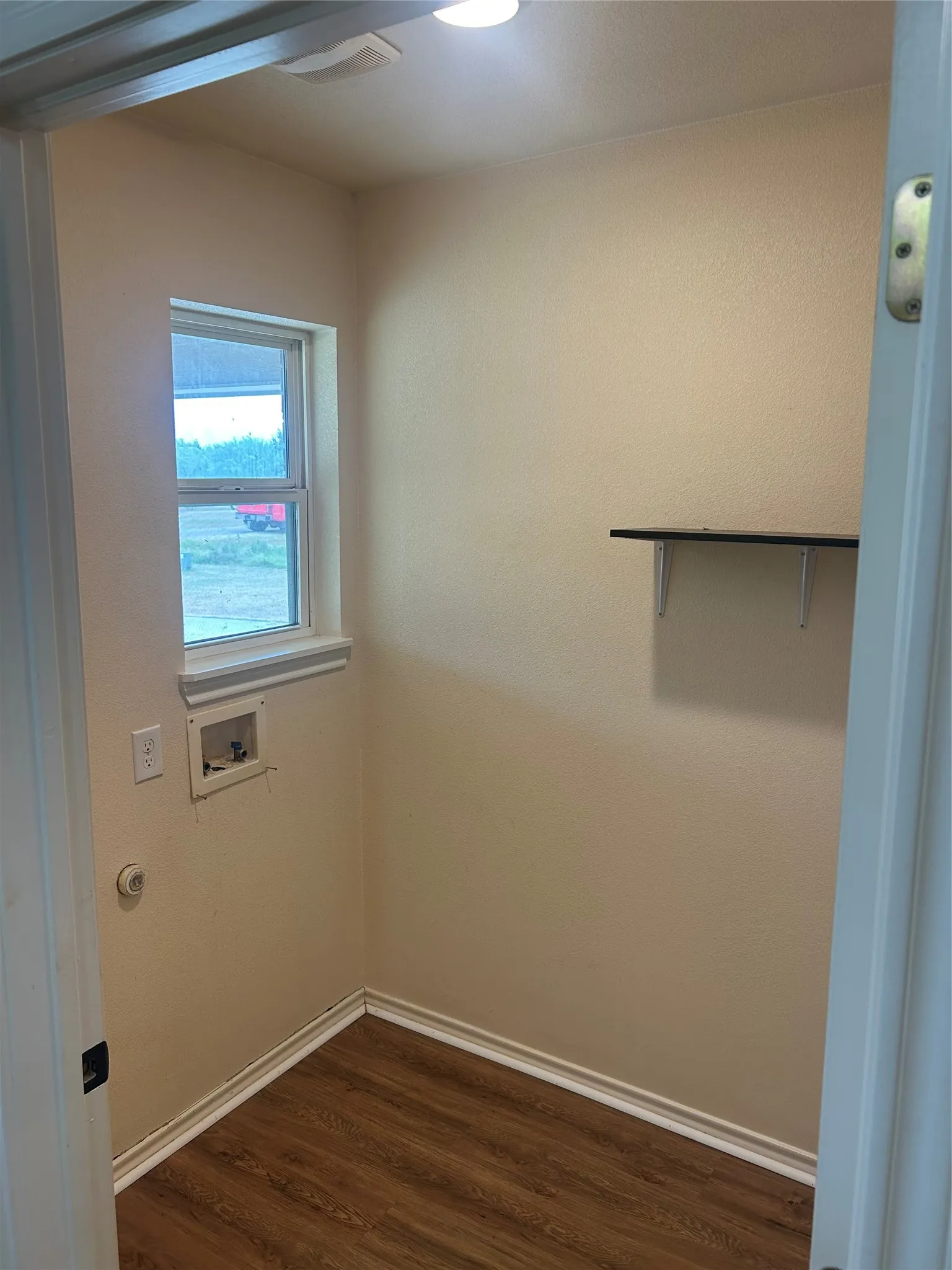 Single Family Residence For Sale in Hill County , 157 Hcr 2119, Whitney, Texas 76692, 3 Bedroom, 2 Bathroom, 2 Garage spaces, 1,436 Sqft, built in 2021, mls#21369427, Real Estate Agent in Whitney, Homes For Sale in Hill county, Homes For Sale in Whitney, Realtor in Whitney Texas, Real Estate Brokerage Independent Realty Texas, Luminita Cordes Realtor