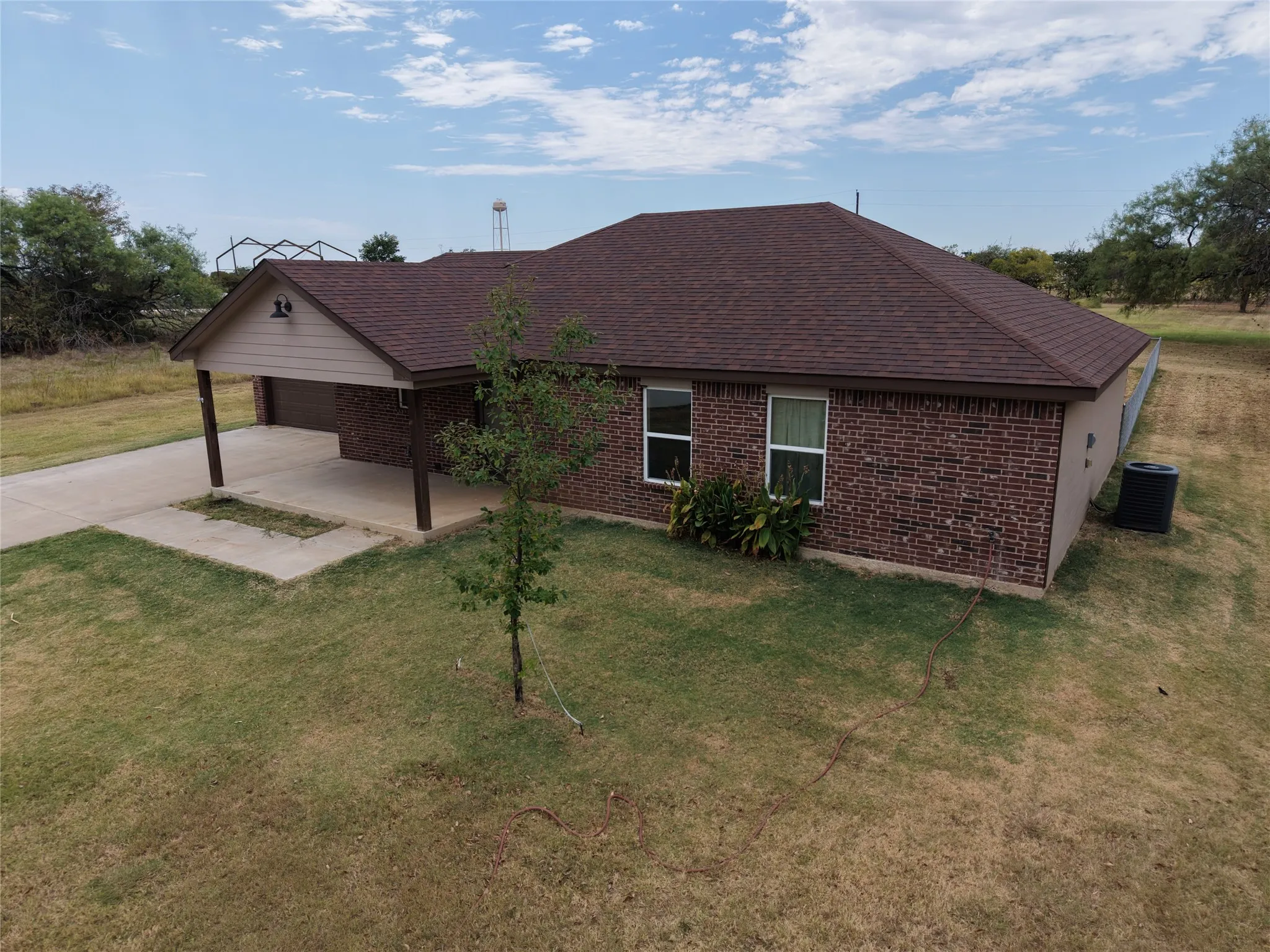 Single Family Residence For Sale in Hill County , 157 Hcr 2119, Whitney, Texas 76692, 3 Bedroom, 2 Bathroom, 2 Garage spaces, 1,436 Sqft, built in 2021, mls#21369427, Real Estate Agent in Whitney, Homes For Sale in Hill county, Homes For Sale in Whitney, Realtor in Whitney Texas, Real Estate Brokerage Independent Realty Texas, Luminita Cordes Realtor