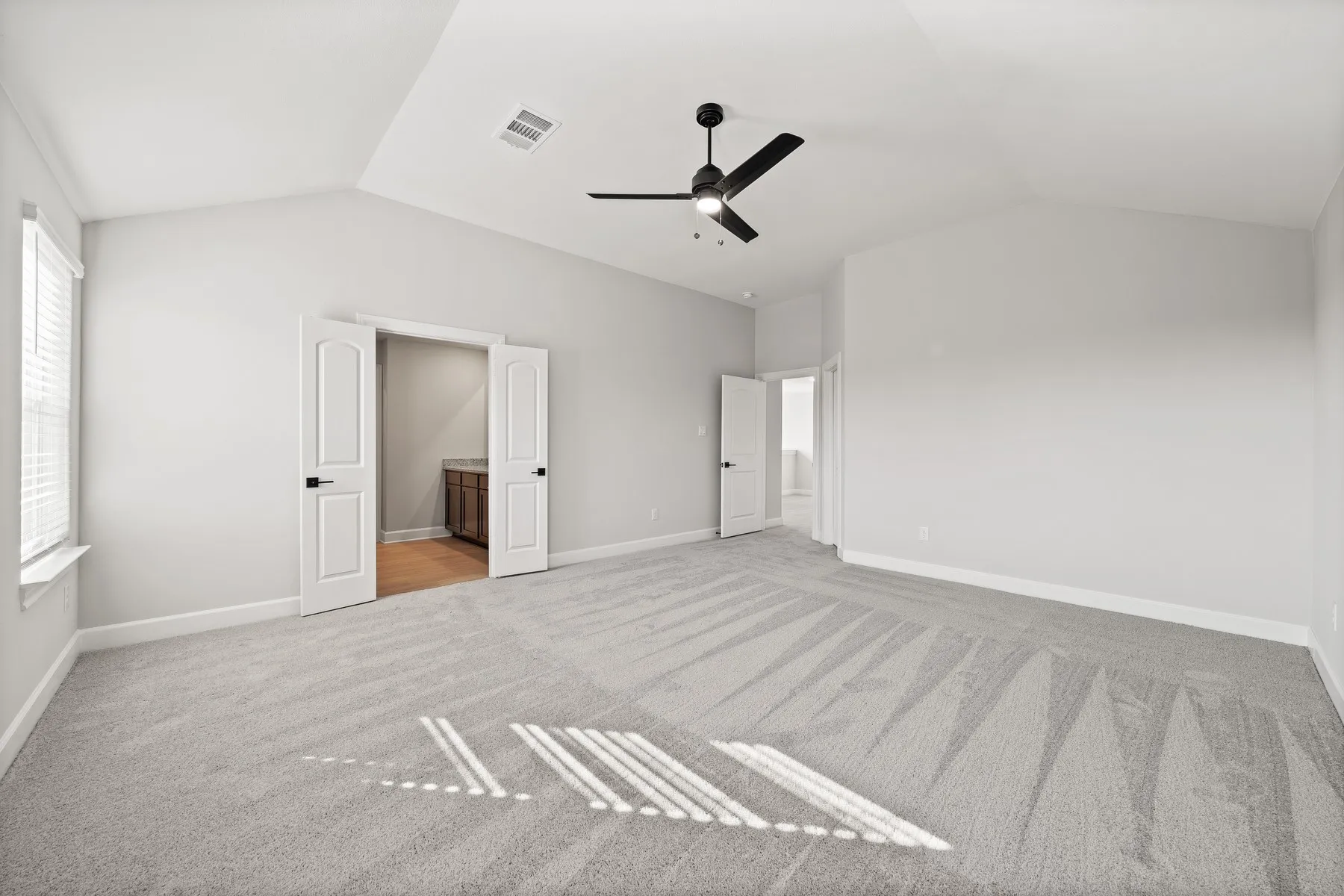 Single Family Residence For Sale in Collin County , 1107 Bullock Drive, Princeton, Texas 75407, 4 Bedroom, 3 Bathroom, 2 Garage spaces, 2,306 Sqft, built in 2024, mls#21369452, Real Estate Agent in Princeton, Homes For Sale in Collin county, Homes For Sale in Princeton, Realtor in Princeton Texas, Real Estate Brokerage Independent Realty Texas, Luminita Cordes Realtor