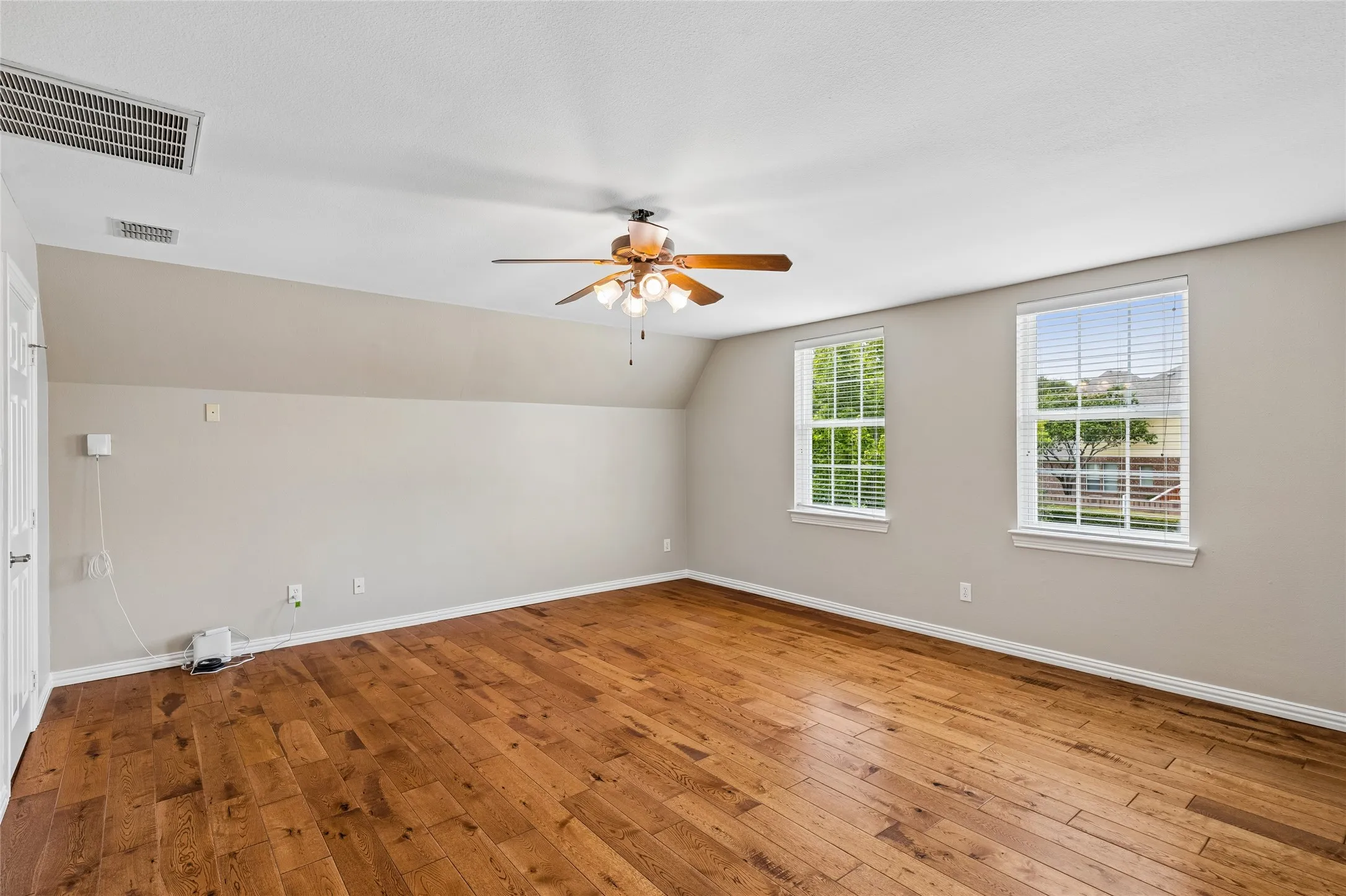 Huge upstairs bedroom with full bath