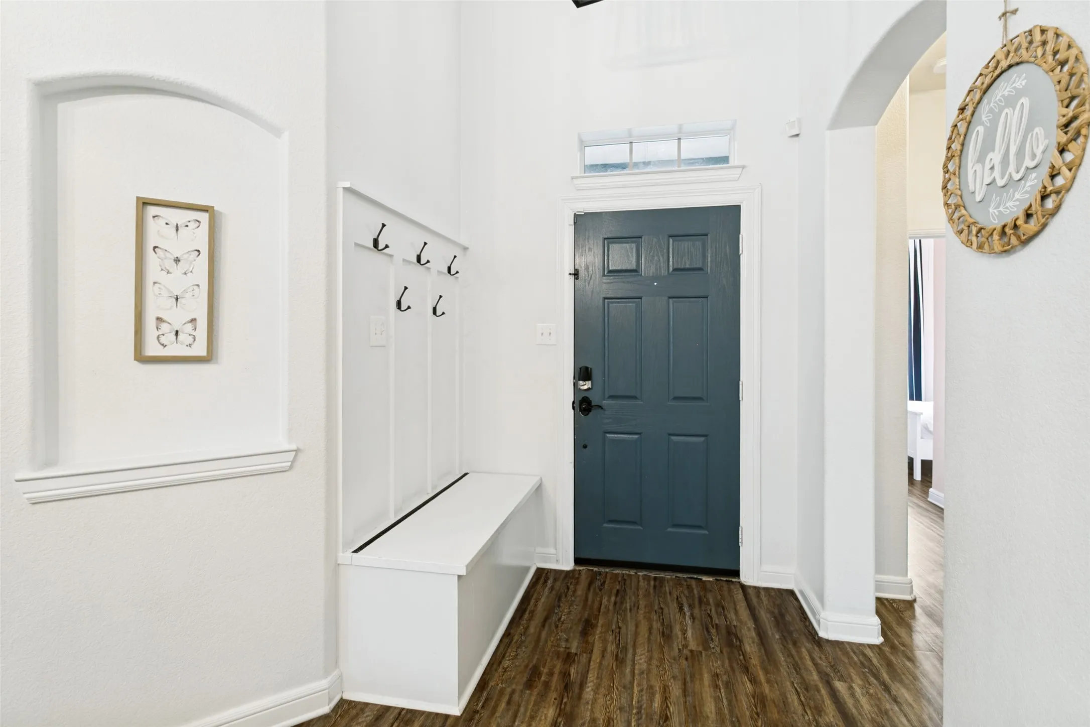 Single Family Residence For Sale in Tarrant County , 9913 Chrysalis Drive, Fort Worth, Texas 76131, 3 Bedroom, 2 Bathroom, 2 Garage spaces, 1,676 Sqft, built in 2012, mls#21368820, Real Estate Agent in Fort Worth, Homes For Sale in Tarrant county, Homes For Sale in Fort Worth, Realtor in Fort Worth Texas, Real Estate Brokerage Independent Realty Texas, Luminita Cordes Realtor