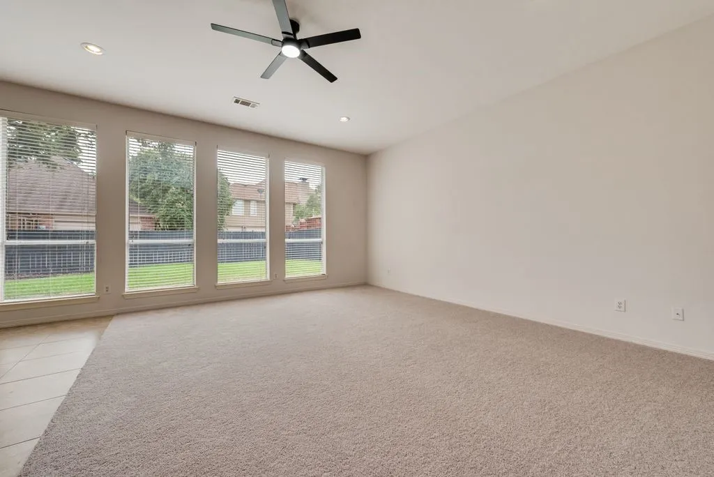 Single Family Residence For Rent in Dallas County , 719 Parkway Boulevard, Coppell, Texas 75019, 4 Bedroom, 2 Bathroom, 2 Garage spaces, 2,693 Sqft, built in 1991, mls#21369140, Real Estate Agent in Coppell, Homes For Rent in Dallas county, Homes For Rent in Coppell, Realtor in Coppell Texas, Real Estate Brokerage Independent Realty Texas, Luminita Cordes Realtor