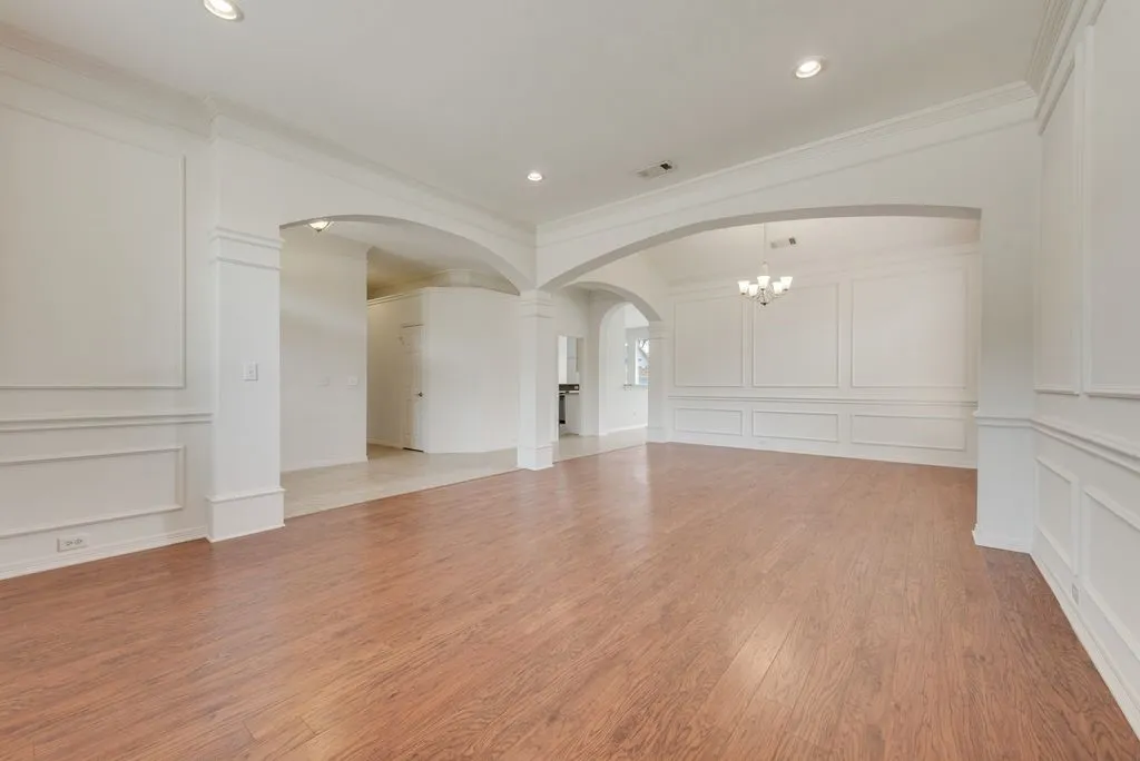 Single Family Residence For Rent in Dallas County , 719 Parkway Boulevard, Coppell, Texas 75019, 4 Bedroom, 2 Bathroom, 2 Garage spaces, 2,693 Sqft, built in 1991, mls#21369140, Real Estate Agent in Coppell, Homes For Rent in Dallas county, Homes For Rent in Coppell, Realtor in Coppell Texas, Real Estate Brokerage Independent Realty Texas, Luminita Cordes Realtor