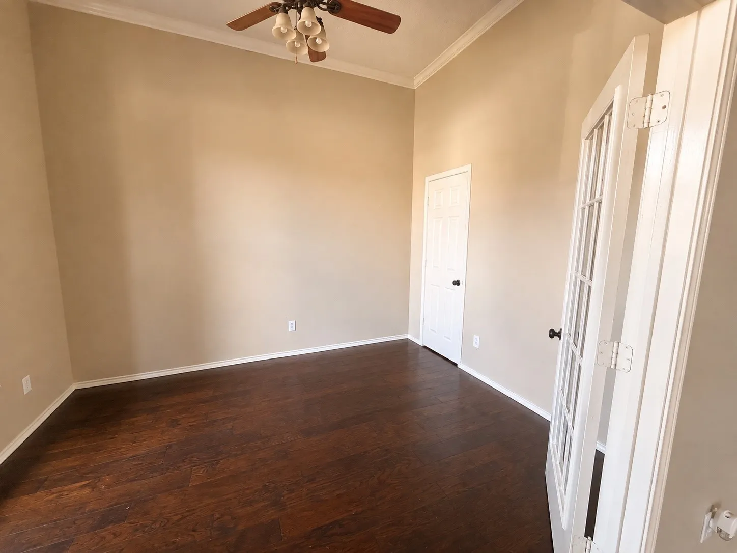 Single Family Residence For Sale in Tarrant County , 8467 Muirwood Trail, Fort Worth, Texas 76137, 4 Bedroom, 2 Bathroom, 2 Garage spaces, 2,372 Sqft, built in 1998, mls#21369411, Real Estate Agent in Fort Worth, Homes For Sale in Tarrant county, Homes For Sale in Fort Worth, Realtor in Fort Worth Texas, Real Estate Brokerage Independent Realty Texas, Luminita Cordes Realtor