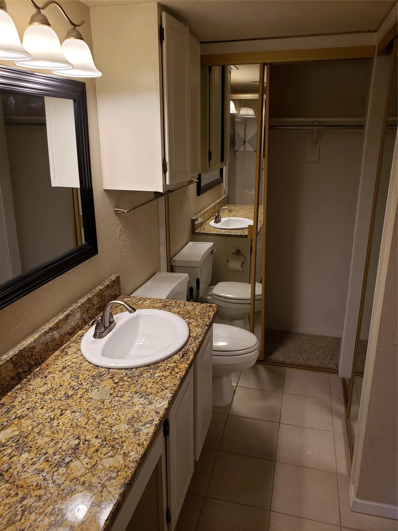 upstairs master bathroom