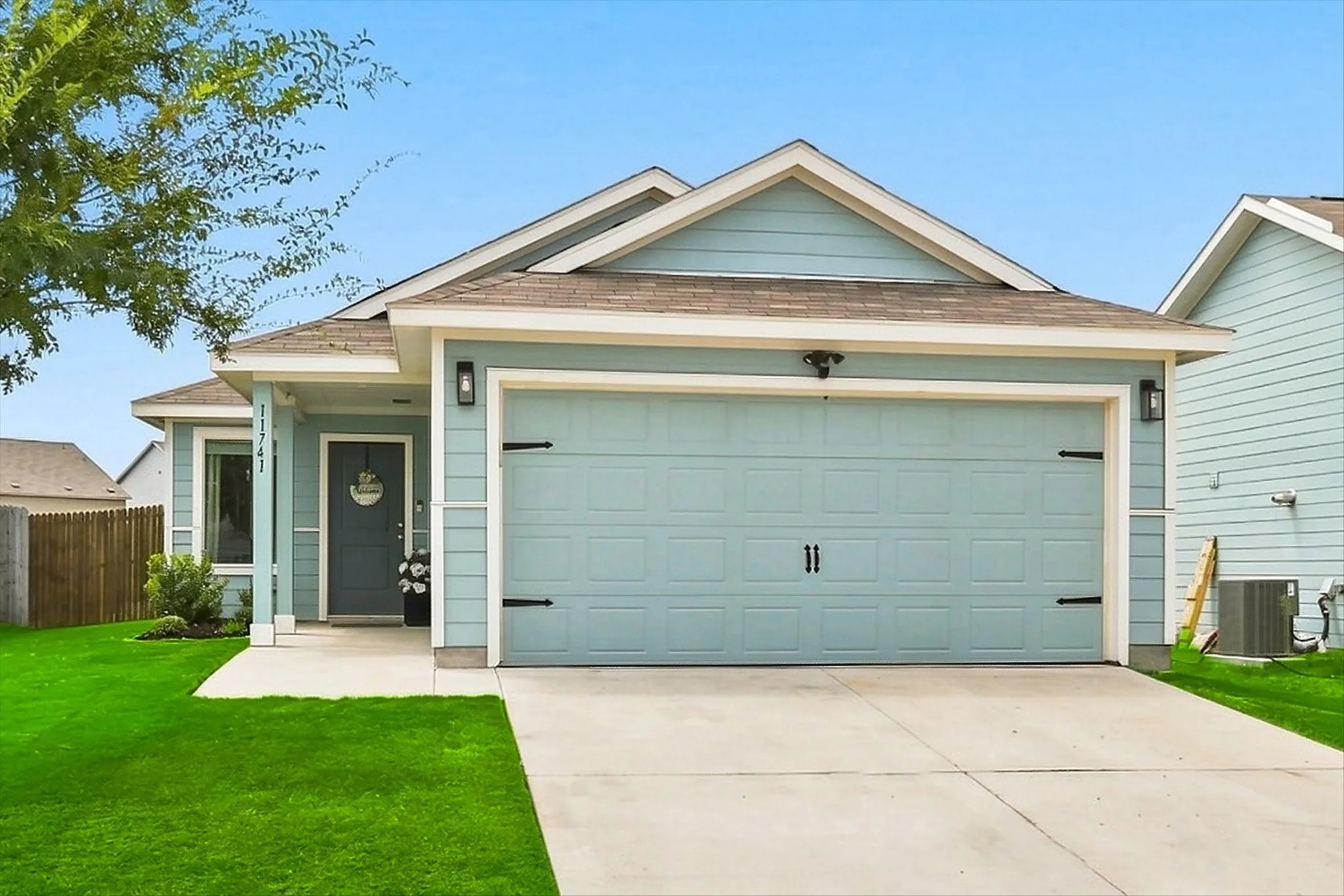 Single Family Residence For Sale in Denton County , 11741 Marcellus Way, Justin, Texas 76247, 3 Bedroom, 2 Bathroom, 2 Garage spaces, 1,262 Sqft, built in 2023, mls#21368150, Real Estate Agent in Justin, Homes For Sale in Denton county, Homes For Sale in Justin, Realtor in Justin Texas, Real Estate Brokerage Independent Realty Texas, Luminita Cordes Realtor