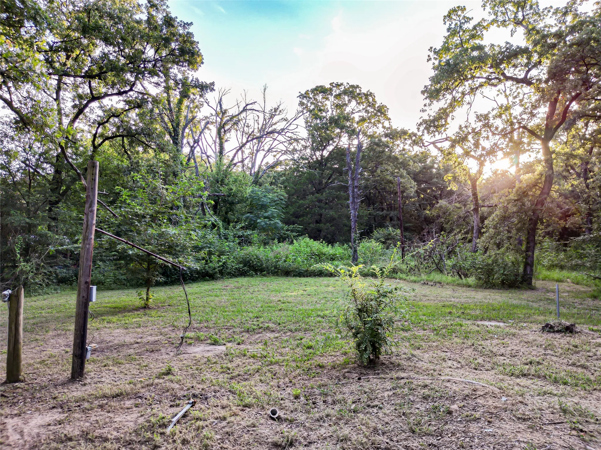Unimproved Land For Sale in Henderson County , 208 N Old Indian Trail, Tool, Texas 75143, 0, 0, Garage spaces, 0 Sqft, built in 0, mls#21369496, Real Estate Agent in Tool, Homes For Sale in Henderson county, Homes For Sale in Tool, Realtor in Tool Texas, Real Estate Brokerage Independent Realty Texas, Luminita Cordes Realtor