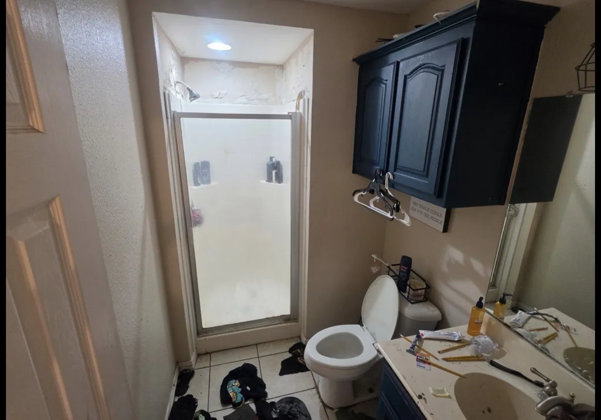 Single Family Residence For Sale in Kaufman County , 2727 W Ridgeview Circle, Kaufman, Texas 75142, 4 Bedroom, 3 Bathroom, 2 Garage spaces, 2,396 Sqft, built in 2002, mls#21369518, Real Estate Agent in Kaufman, Homes For Sale in Kaufman county, Homes For Sale in Kaufman, Realtor in Kaufman Texas, Real Estate Brokerage Independent Realty Texas, Luminita Cordes Realtor