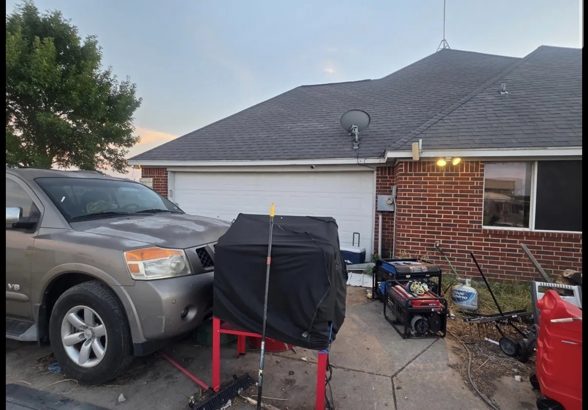 Single Family Residence For Sale in Kaufman County , 2727 W Ridgeview Circle, Kaufman, Texas 75142, 4 Bedroom, 3 Bathroom, 2 Garage spaces, 2,396 Sqft, built in 2002, mls#21369518, Real Estate Agent in Kaufman, Homes For Sale in Kaufman county, Homes For Sale in Kaufman, Realtor in Kaufman Texas, Real Estate Brokerage Independent Realty Texas, Luminita Cordes Realtor