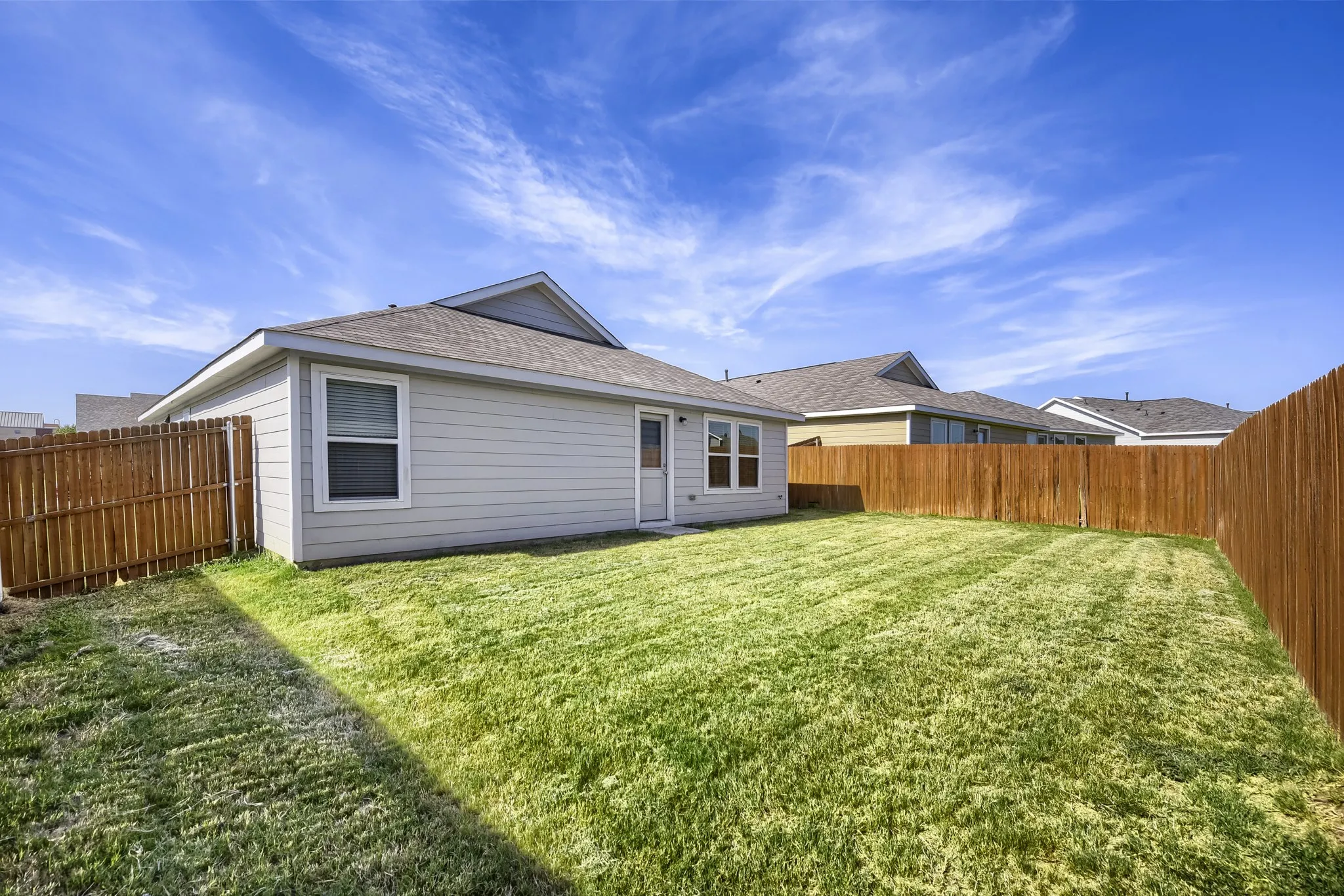 Single Family Residence For Sale in Tarrant County , 4052 Dublin Ridge Drive, Fort Worth, Texas 76036, 3 Bedroom, 2 Bathroom, 2 Garage spaces, 1,464 Sqft, built in 2023, mls#21364459, Real Estate Agent in Fort Worth, Homes For Sale in Tarrant county, Homes For Sale in Fort Worth, Realtor in Fort Worth Texas, Real Estate Brokerage Independent Realty Texas, Luminita Cordes Realtor
