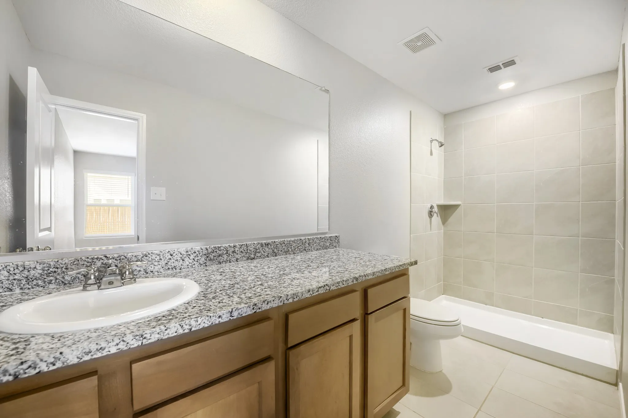 Single Family Residence For Sale in Tarrant County , 4052 Dublin Ridge Drive, Fort Worth, Texas 76036, 3 Bedroom, 2 Bathroom, 2 Garage spaces, 1,464 Sqft, built in 2023, mls#21364459, Real Estate Agent in Fort Worth, Homes For Sale in Tarrant county, Homes For Sale in Fort Worth, Realtor in Fort Worth Texas, Real Estate Brokerage Independent Realty Texas, Luminita Cordes Realtor