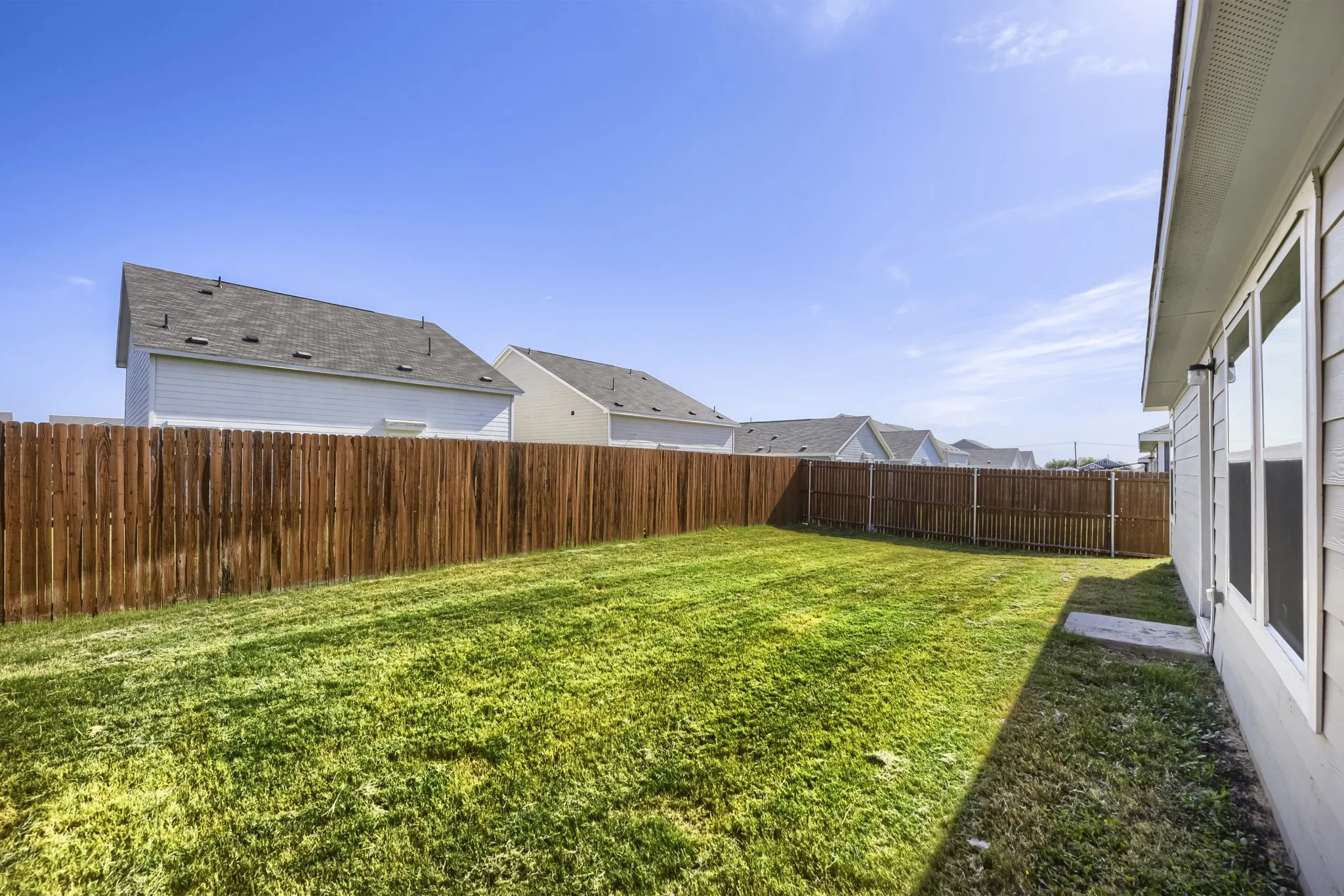 Single Family Residence For Sale in Tarrant County , 4052 Dublin Ridge Drive, Fort Worth, Texas 76036, 3 Bedroom, 2 Bathroom, 2 Garage spaces, 1,464 Sqft, built in 2023, mls#21364459, Real Estate Agent in Fort Worth, Homes For Sale in Tarrant county, Homes For Sale in Fort Worth, Realtor in Fort Worth Texas, Real Estate Brokerage Independent Realty Texas, Luminita Cordes Realtor