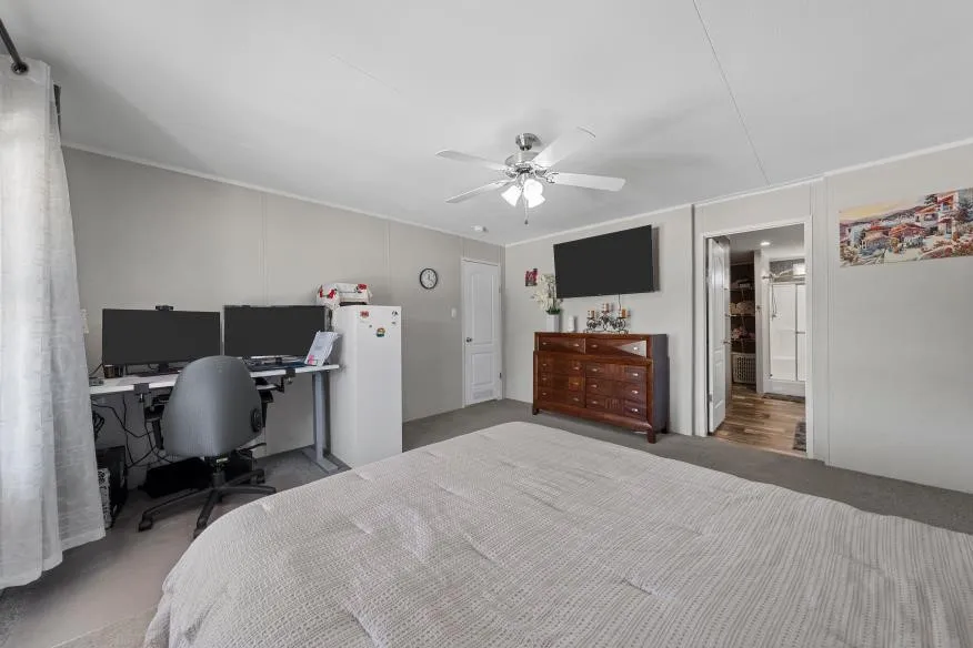 Manufactured Home For Sale in Mc Lennan County , 222 Kennedy Lane, Eddy, Texas 76524, 4 Bedroom, 2 Bathroom, Garage spaces, 2,176 Sqft, built in 2023, mls#21369531, Real Estate Agent in Eddy, Homes For Sale in Mc Lennan county, Homes For Sale in Eddy, Realtor in Eddy Texas, Real Estate Brokerage Independent Realty Texas, Luminita Cordes Realtor