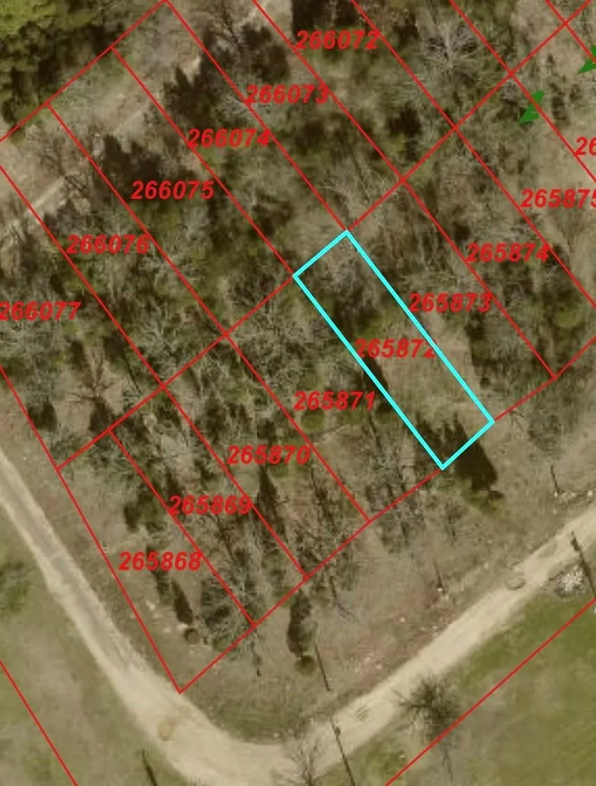 Unimproved Land For Sale in Henderson County , 0 Sagebrush Street, Log Cabin, Texas 75148, 0, 0, Garage spaces, 0 Sqft, built in 0, mls#21369534, Real Estate Agent in Log Cabin, Homes For Sale in Henderson county, Homes For Sale in Log Cabin, Realtor in Log Cabin Texas, Real Estate Brokerage Independent Realty Texas, Luminita Cordes Realtor